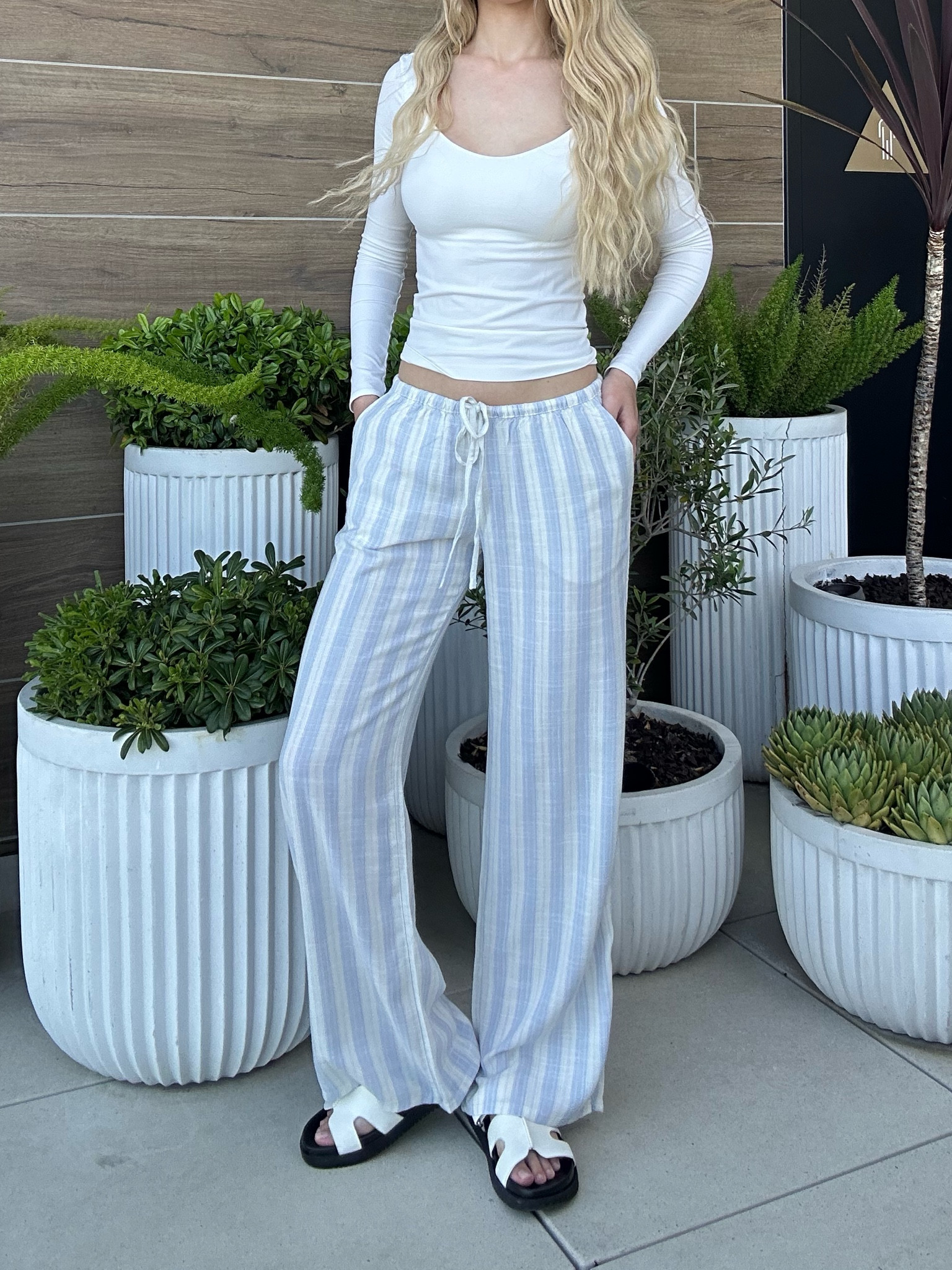 living in these linen pants this summer ☀️

#LTKSummerEdit #LTKFindsUnder50