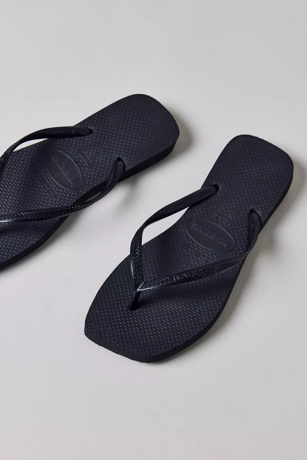Havaianas Slim Square Flip Flop Sandal | Urban Outfitters (US and RoW)