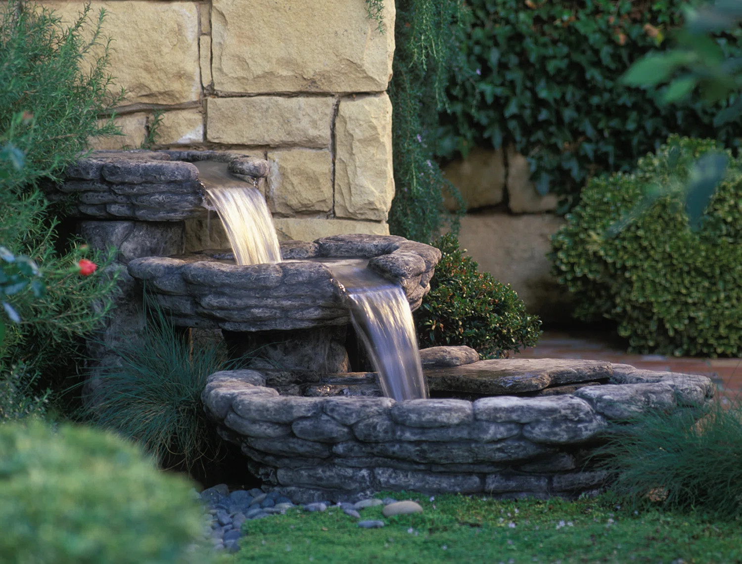 Florence & New Italian Art Company Cast Stone Cascade Fountain & Reviews | Wayfair | Wayfair North America