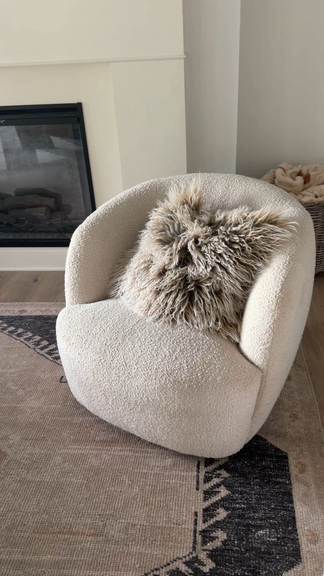 I’m always moving my swivel chairs around because they’re so good! Found a more affordable option

#LTKOver40 #LTKHome