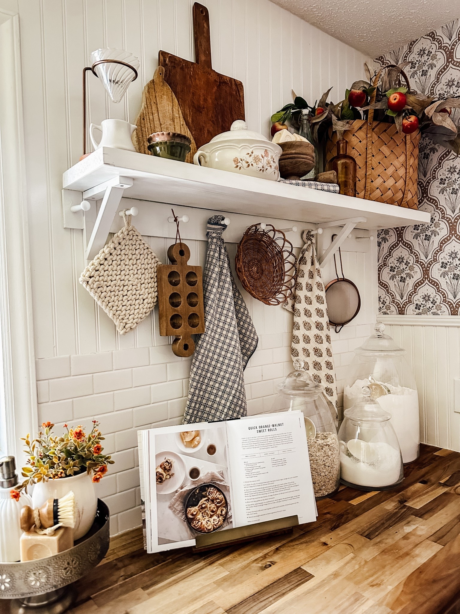 Cozy fall autumn kitchen with orange and blue tones paired with apples 

#LTKHome #LTKFindsUnder50 #LTKSeasonal