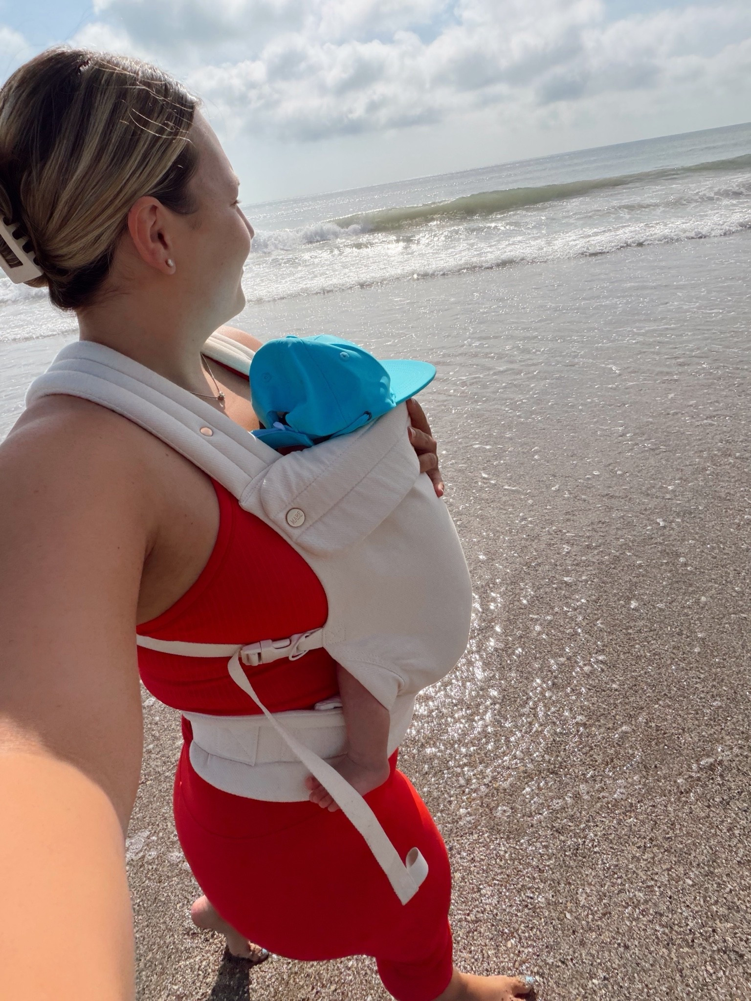 Postpartum beach walks are better with the right essentials ☀️🤍 

Loving this athletic outfit for postpartum, our favorite baby carrier for hands-free adventures, and the cutest baby sun hat for sunny days. 

These baby registry must-haves have been on repeat for newborn life, beach days, stroller walks, and everyday outings. 

#BabyRegistryMustHave #PostpartumStyle #BabyCarrier #NewbornEssentials #BeachWalk #MomLife #BabySunHat #NewbornMustHaves

#LTKBaby #LTKKids #LTKmomlife