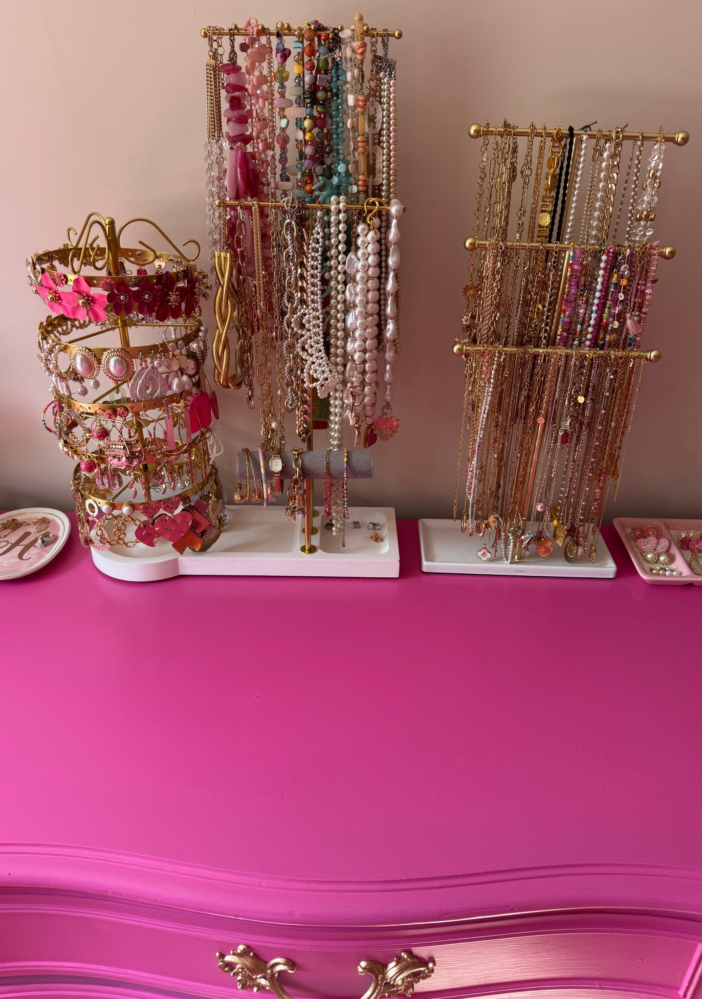 Jewelry holder. Jewelry display. Closet organization. Amazon finds. Dream closet. 

#LTKHome