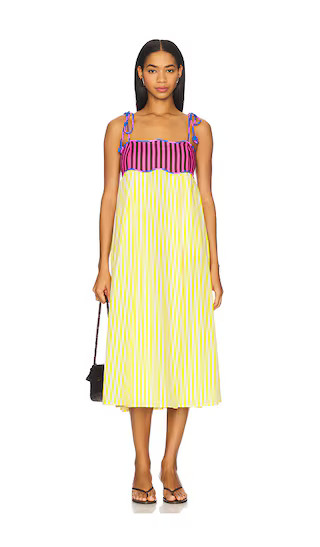 Email Address
            
                
                enter a valid email address | Revolve Clothing (Global)