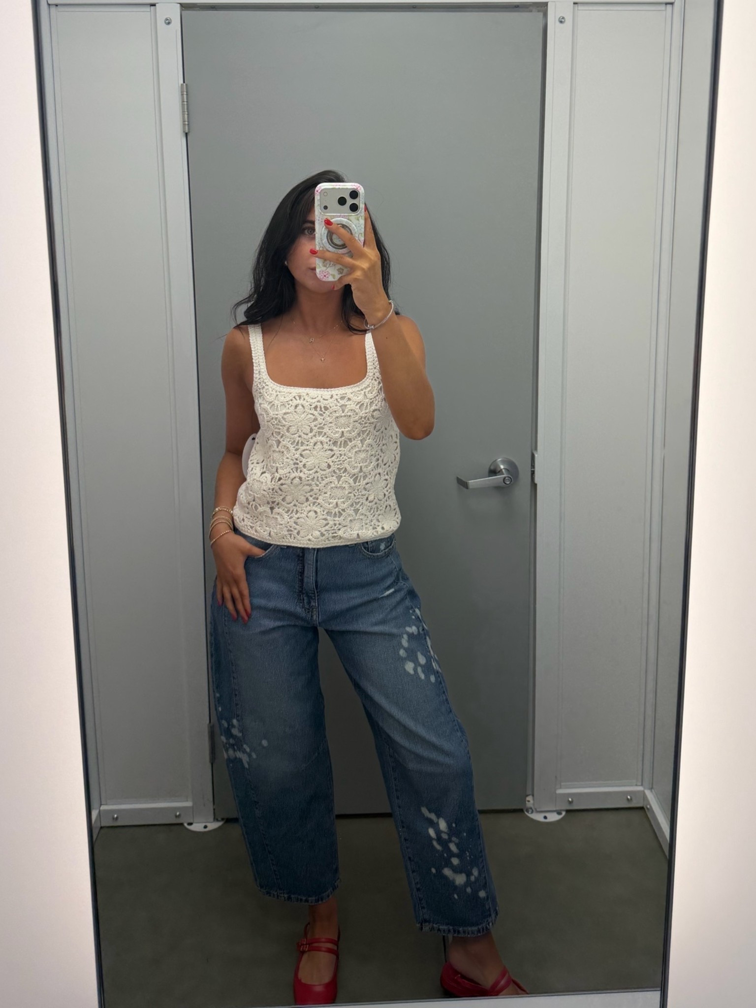 This outfit from Walmart>>

#LTKgrwm #LTKootd #LTKU