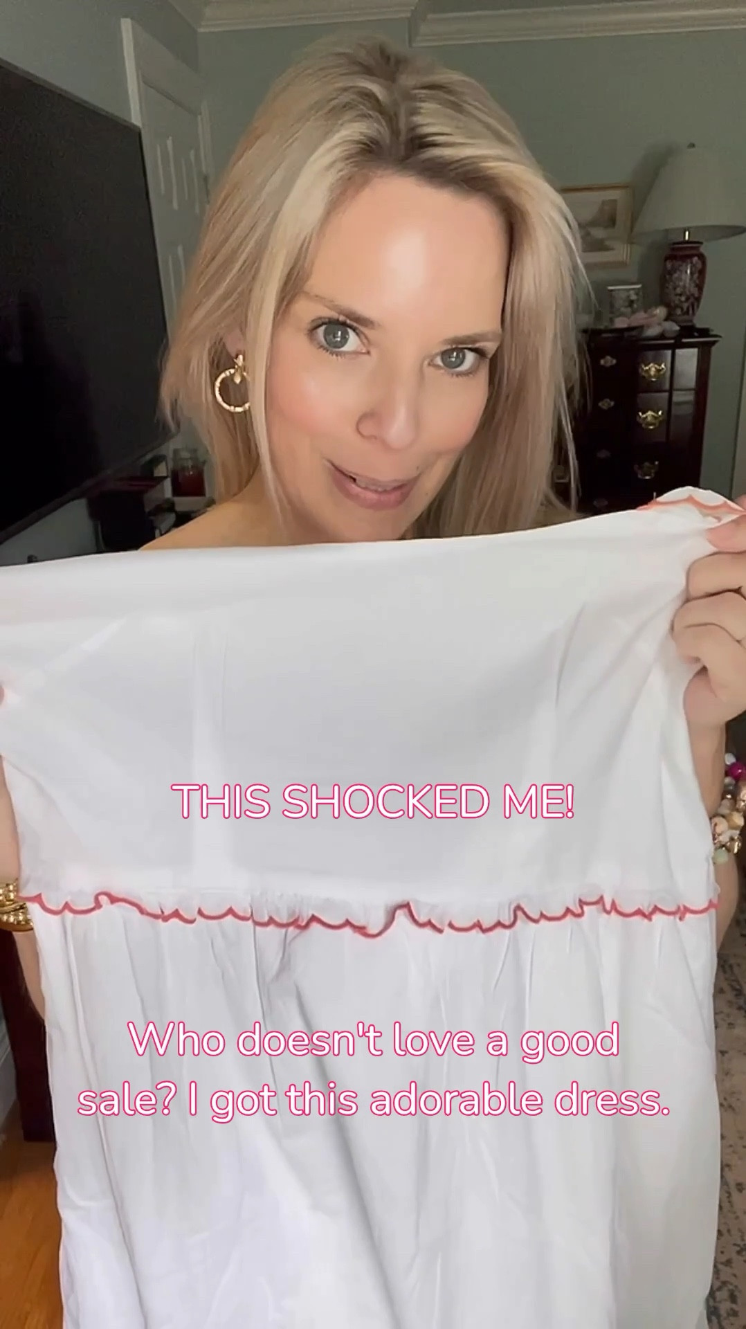 
Who doesn't love a good sale? I got this adorable dress. And I didn't pay very much for it. We can just pretend that I'm wearing a strapless bra. because I don't feel like putting one on. Uh, oh, there's Amazon, hopefully. y’all, oh my gosh the strapless bra well that’s like the best news Ever and this dress has pockets love it wearing a size 4 zips up the side. I didn't even put shoes or anything on but I love the colorful scallops. You know how I'm all about this Citrus colors right now. So this dress just totally got upgraded from good to great because I can wear a real bra. Midi length loving it. It's just what I'm most comfortable in right now because you know, I'm trying to like put a stroller in the back of the car at the grocery comment
MIDI
for link


store, and I don't need anything hanging out.

#LTKFindsUnder50 #LTKOver40 #LTKSaleAlert