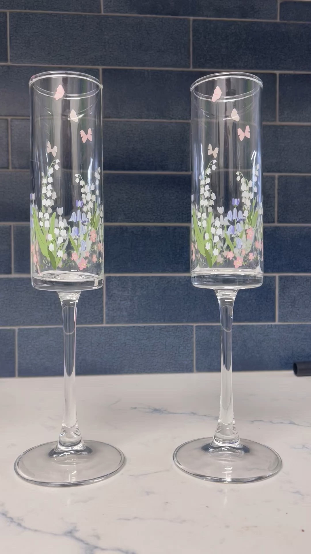 Simple pleasures sometimes mean chic glasses for Sunday Funday (my current faves from @target under $20!) #investmentpiece 

#LTKStyleTip #LTKFindsUnder50 #LTKHome