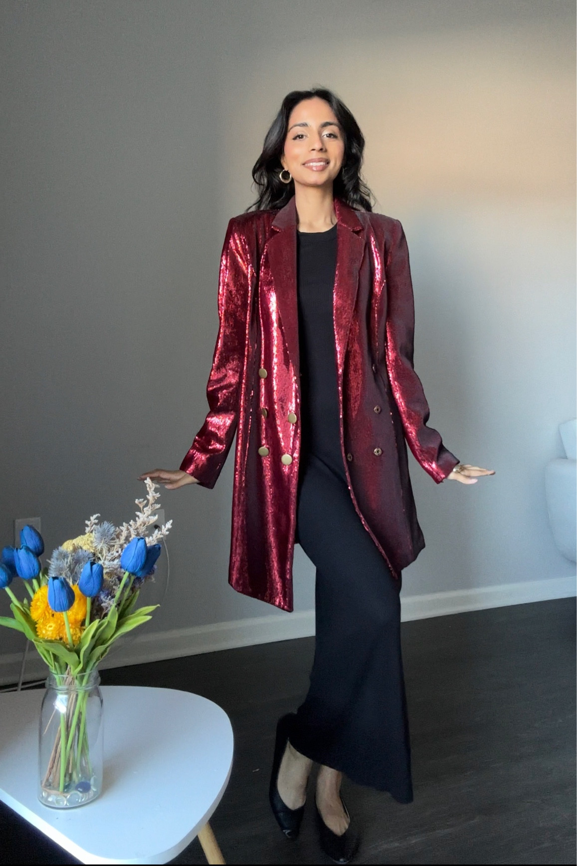 Holiday party, holiday dress, sparkly blazer, sparkly dress, red dress, christmas dress, holiday outfit 

#LTKSeasonal #LTKHoliday #LTKstyletip