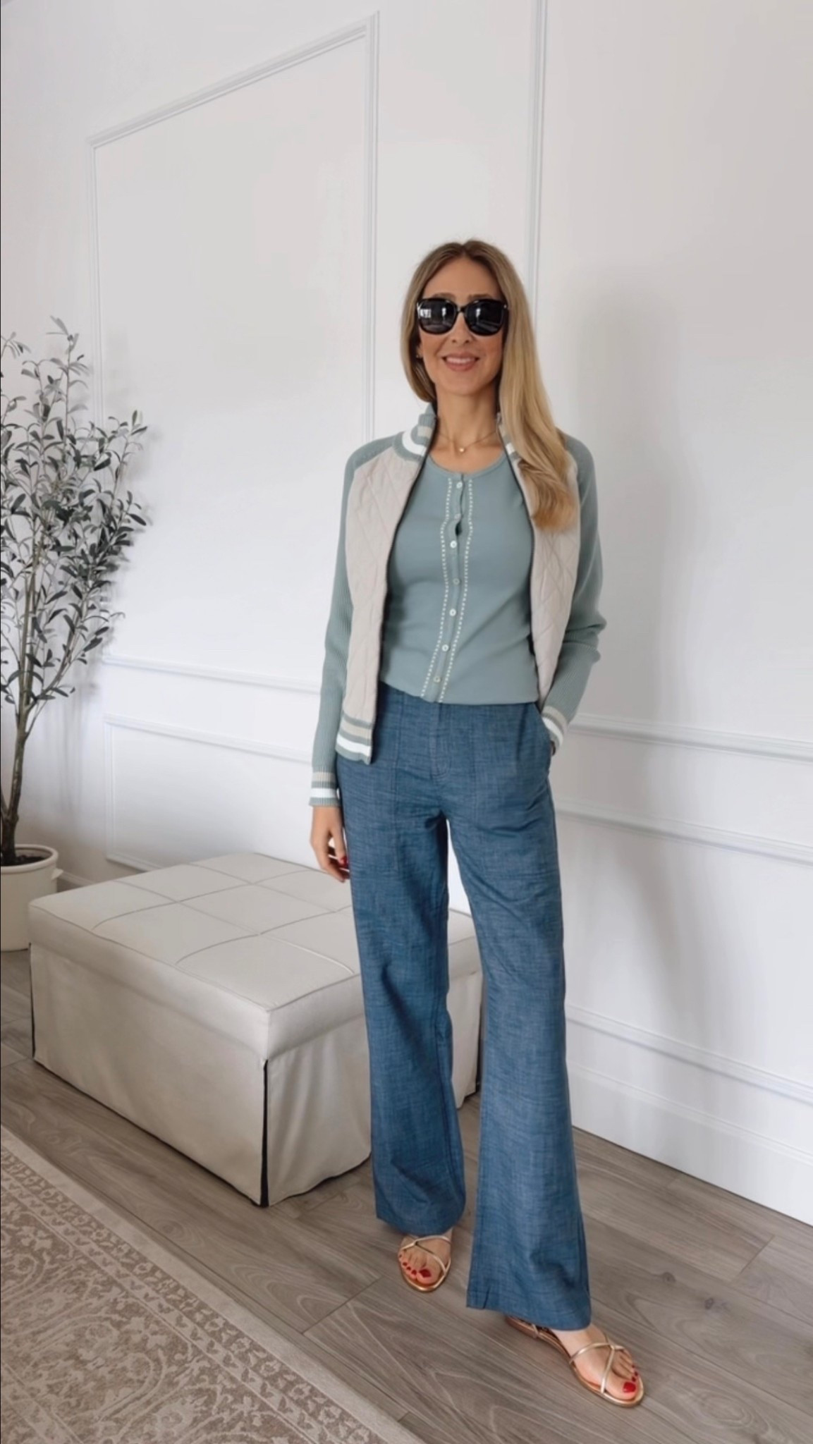 Casual chic spring outfit that I’m obsessed! Comfortable and stylish 
Fits true to size and I’m wearing size small 

#LTKootd #LTKSeasonal #LTKU