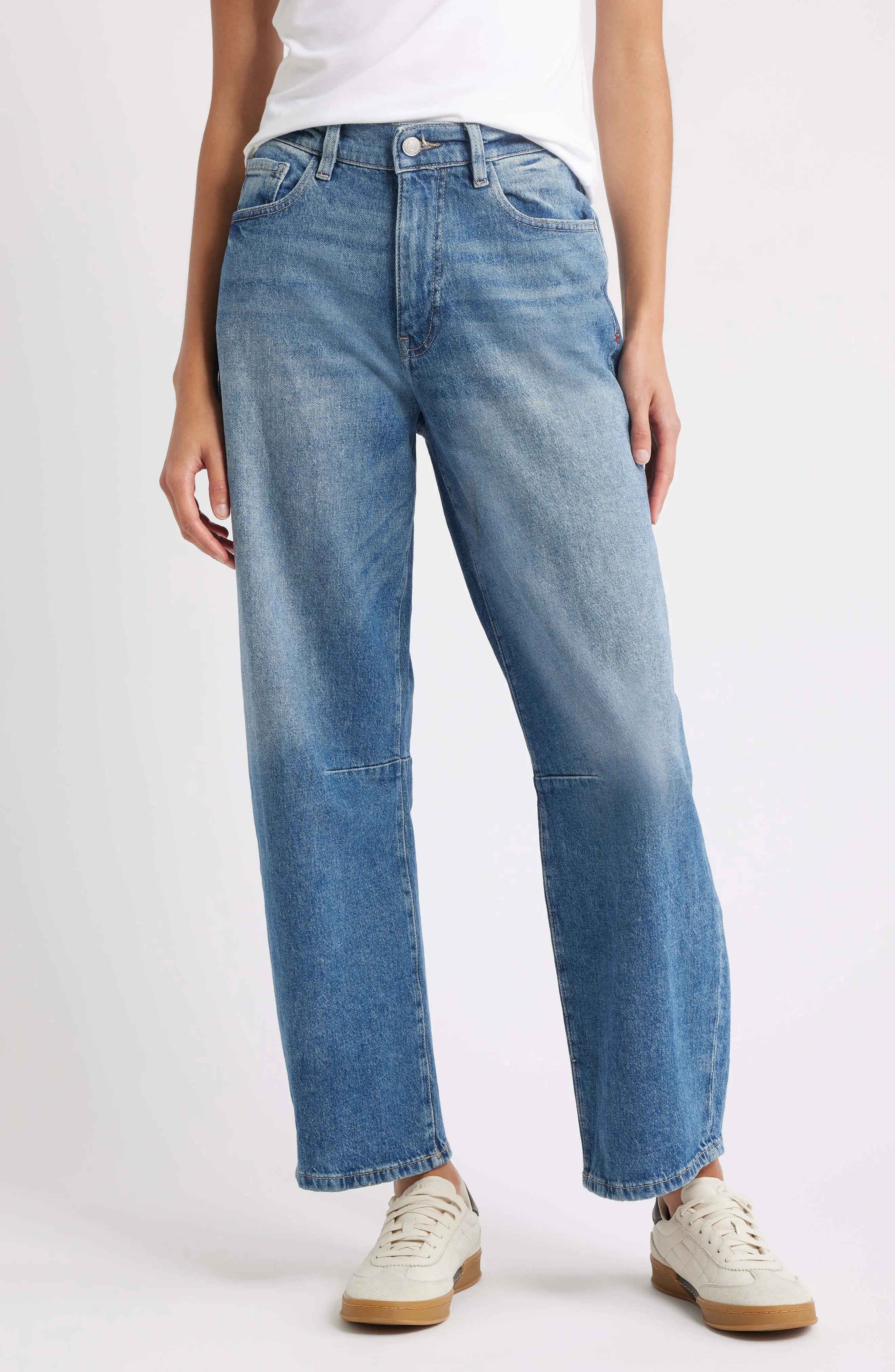 WARP+WEFT BNA Soft Curve Barrel Jeans in Sadie at Nordstrom, Size 24 29 | Nordstrom