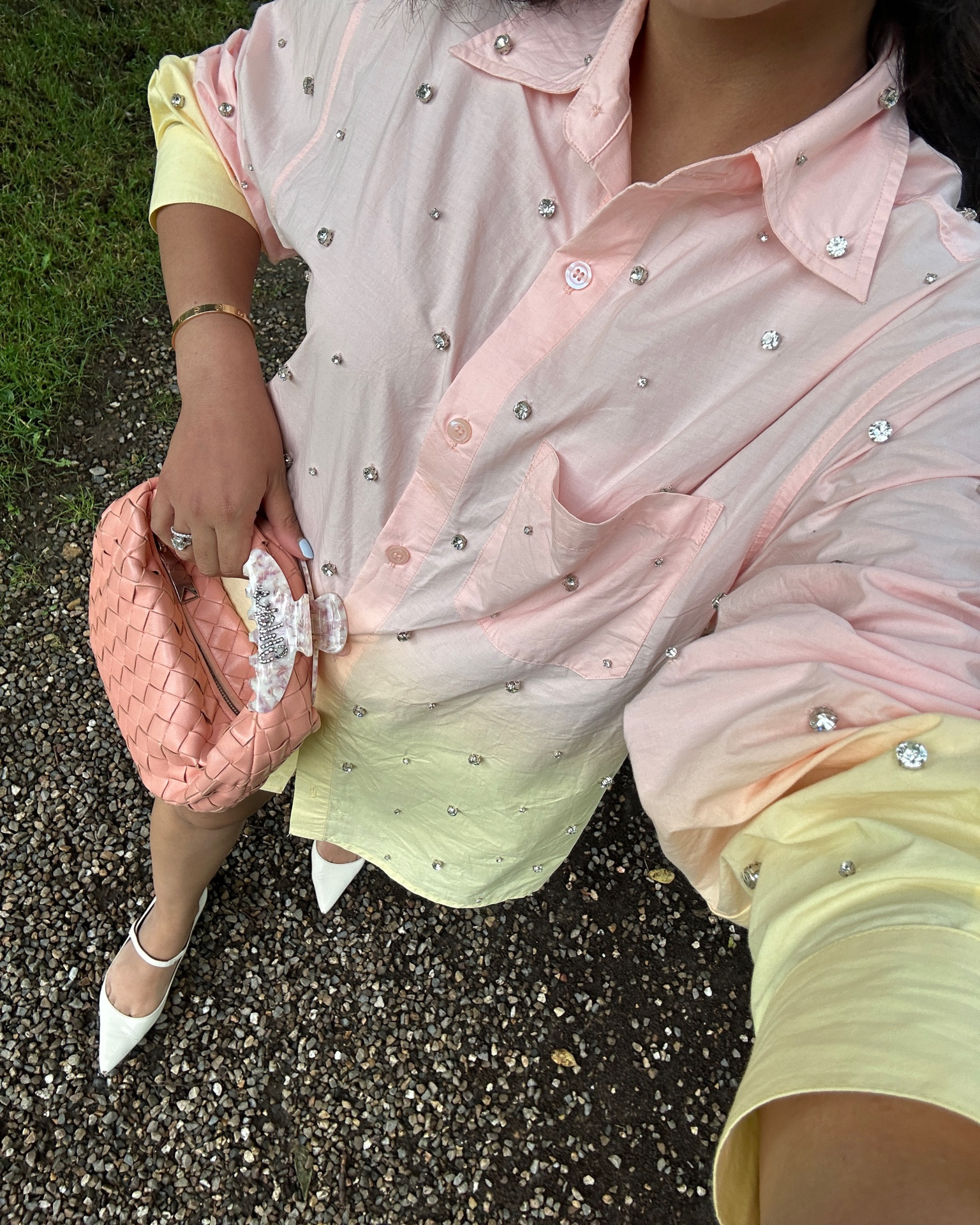 Always a pink moment #ombreshirt #bottegaminijodie #sandroshirt #shirt #summeroutfit 

#LTKstyletip #LTKunder100 #LTKeurope