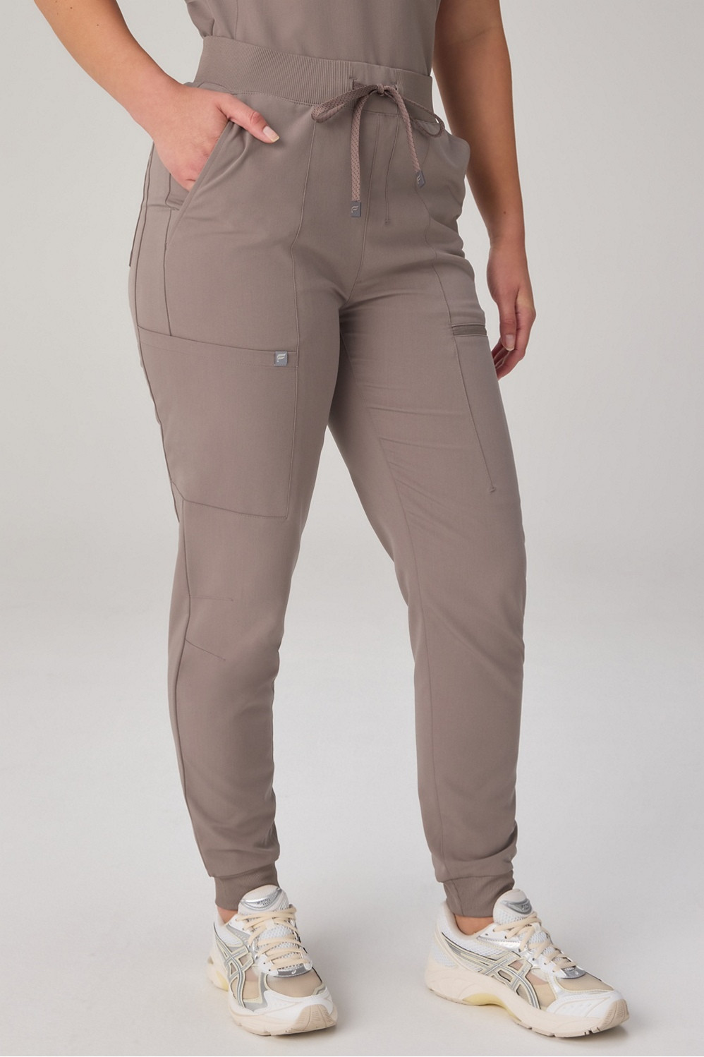 On-Call Scrub Jogger | Fabletics