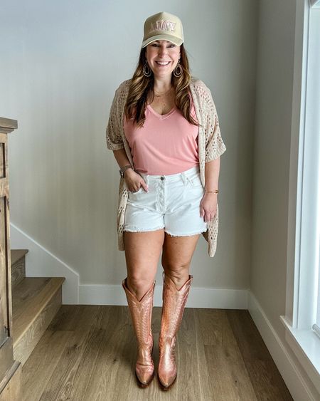Country concert outfit 

Fit tips:top tts, L // shorts size up, 14 // boots I sized up 1/2 

Summer summer outfit summer fashion country concert country concert look midsize fashion midsize style therecruitermom

#LTKStyleTip #LTKSeasonal #LTKMidsize