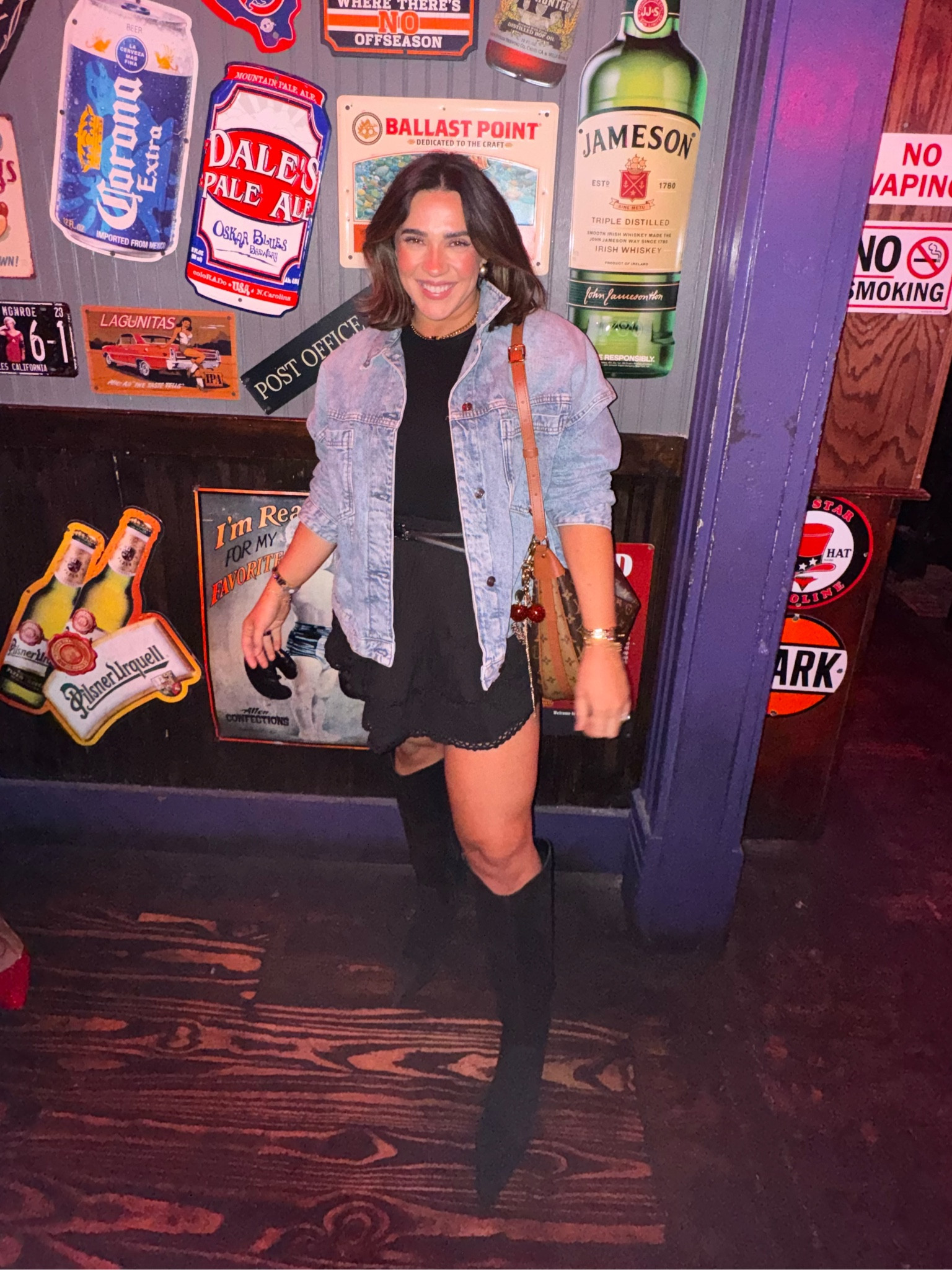 Nashville fall night outfit, midsize, casual, boho chic. Jacket L, skirt L, top L

#LTKSeasonal #LTKMidsize