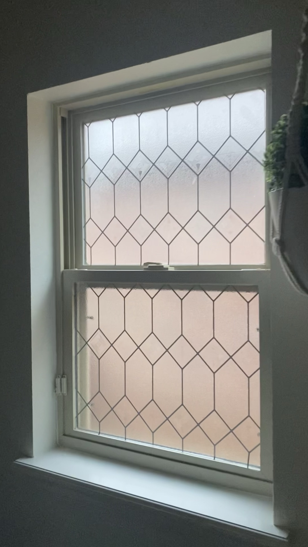 Leaded glass Old English pattern window cling! I have this in my laundry room for privacy and sunlight! It’s SO PRETTY