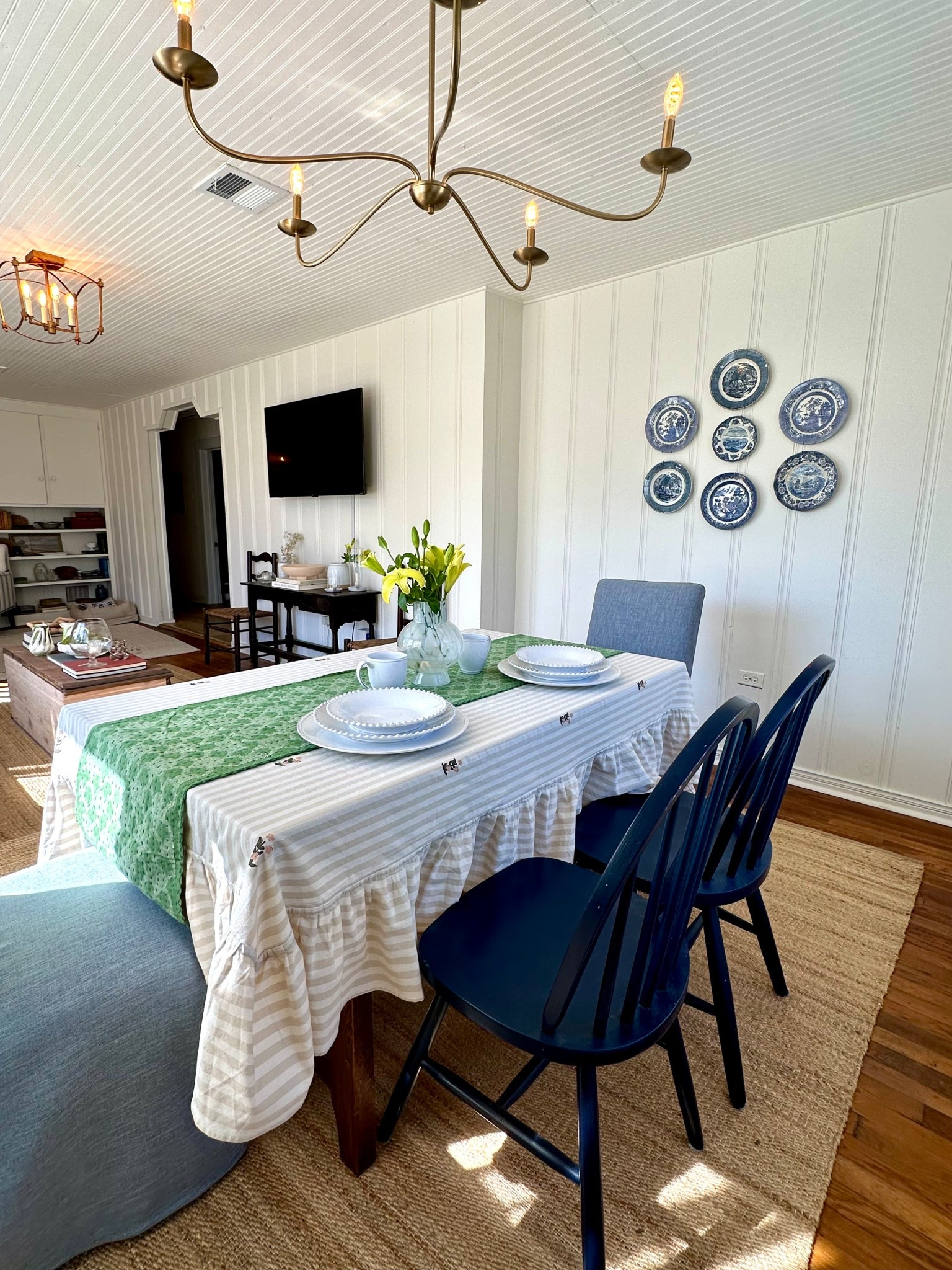 The table is set and ready for Spring, featuring a couple of @Wayfair favorites from the Cyber Sale 🌷🌿 #wayfair #ad #wayfairpartner

#LTKHome #LTKSaleAlert #LTKdayinmylife