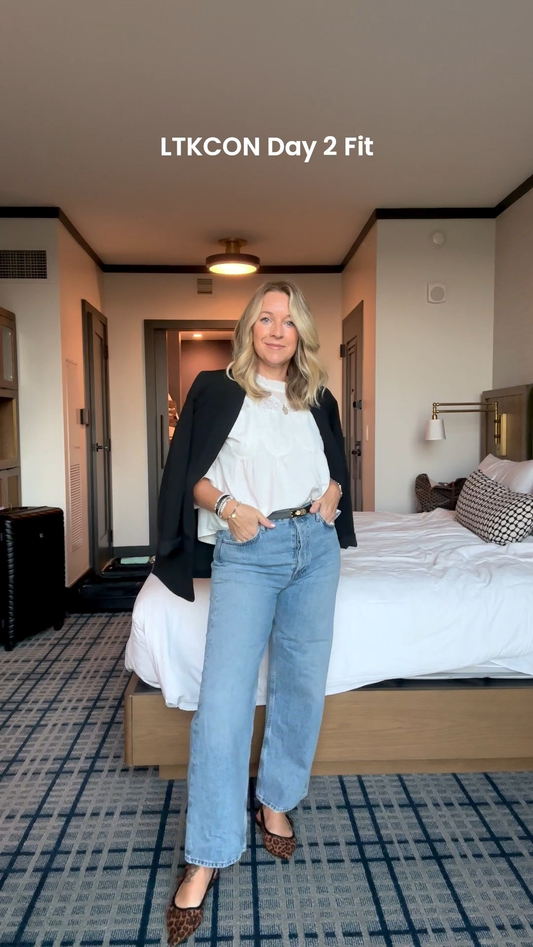 Last day of con! My trendiest fit yet 😂
Medium top, small blazer, tts 29 jeans. They’re $$$ but they fluctuate with my weight, hold my pooch in and are COMFY but look tailored and crisp all day!! 




#LTKCon #LTKStyleTip #LTKFindsUnder50