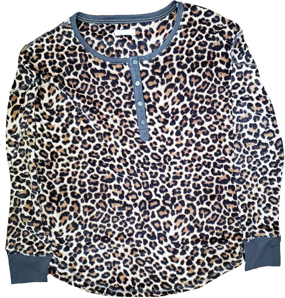 Cheetah Animal Print Long Sleeve Fleece Sleep Top | Amazon (US)