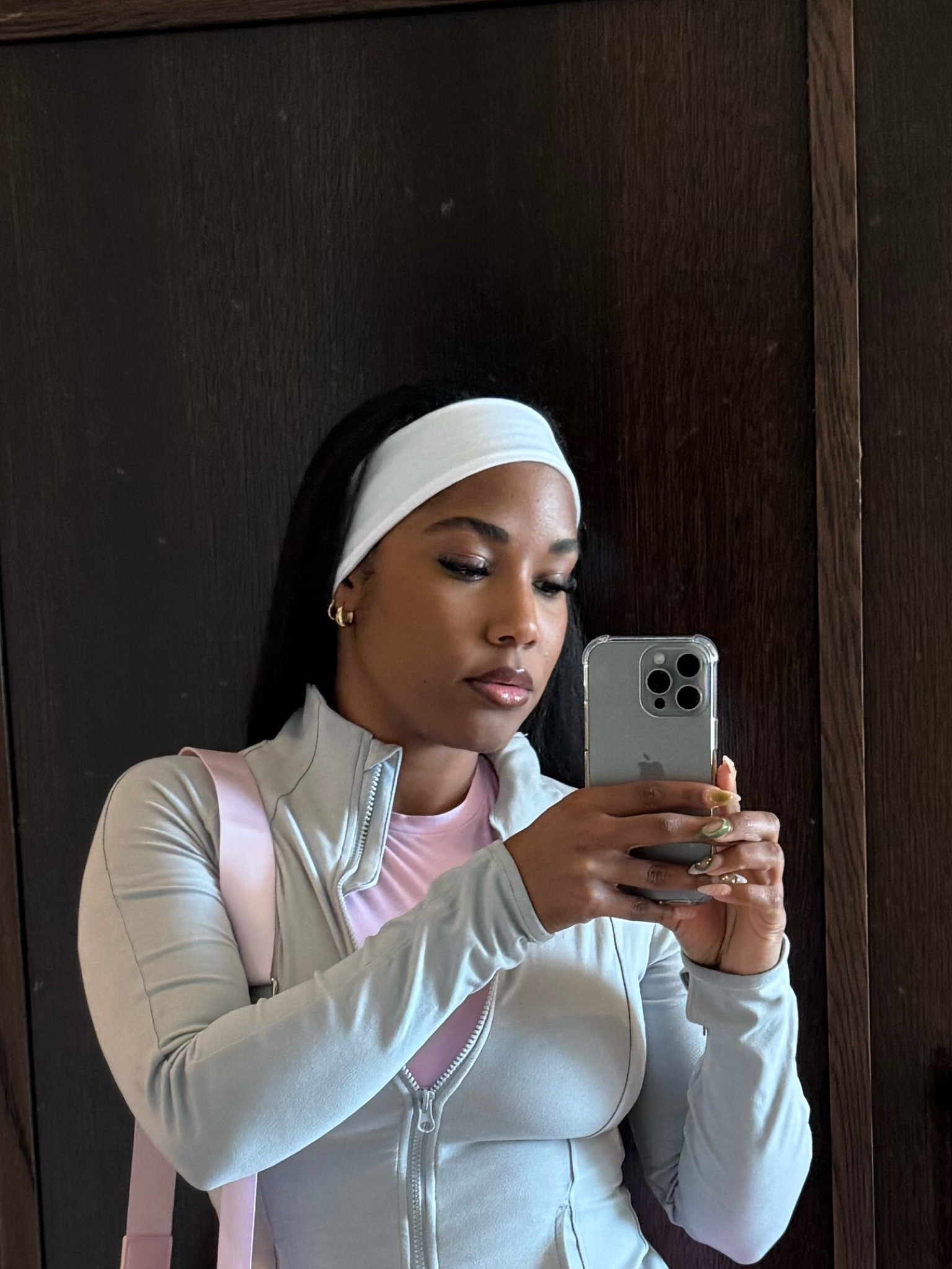 I love these headbands for the gym, running errands, or when I just don’t want to do my edges 😅☺️