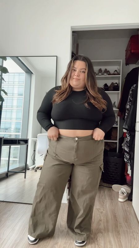 get ready with me plus size casual outfit featuring plus size cargo pants size 20 from ELOQUII / Walmart and a long sleeve brami from Klassy Network!

#LTKunder50 #LTKfit #LTKcurves