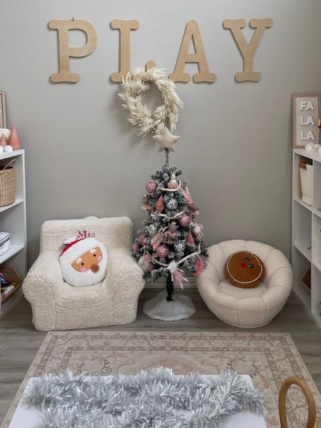 4ft pre lit flocked Christmas tree $35!! 
Walmart find


#LTKhome #LTKHoliday