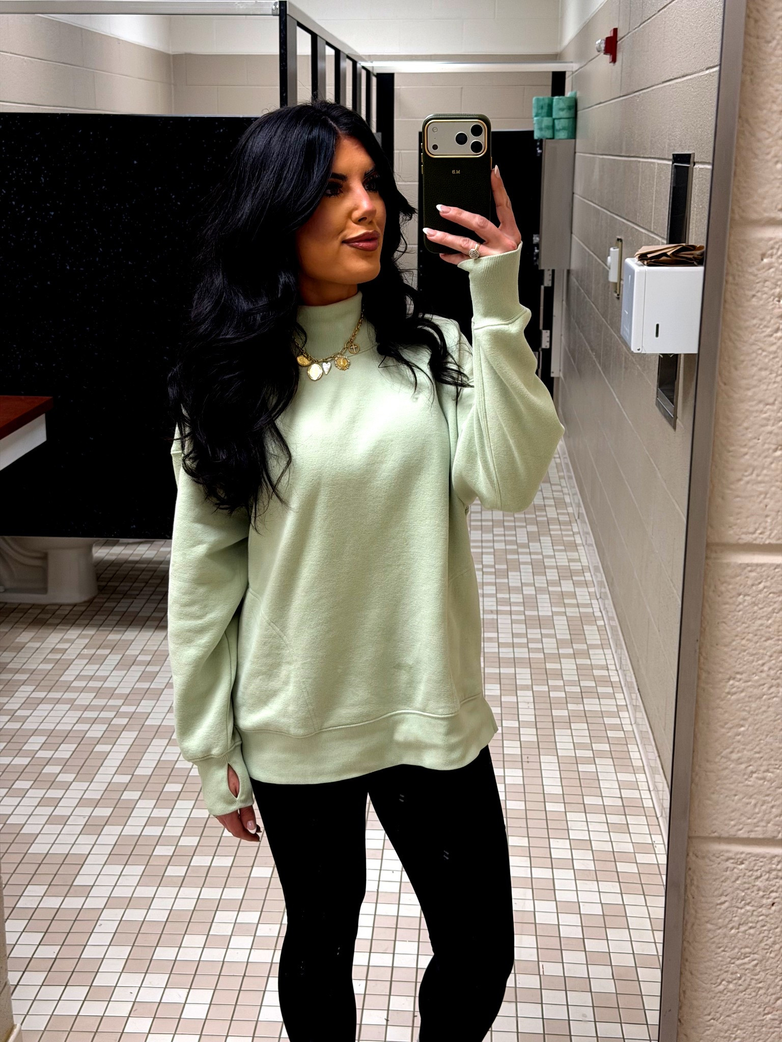 Merry Christmas Eve 🎄

#ChristmasEve #OOTD

#LTKootd #LTKGiftGuide #LTKHoliday