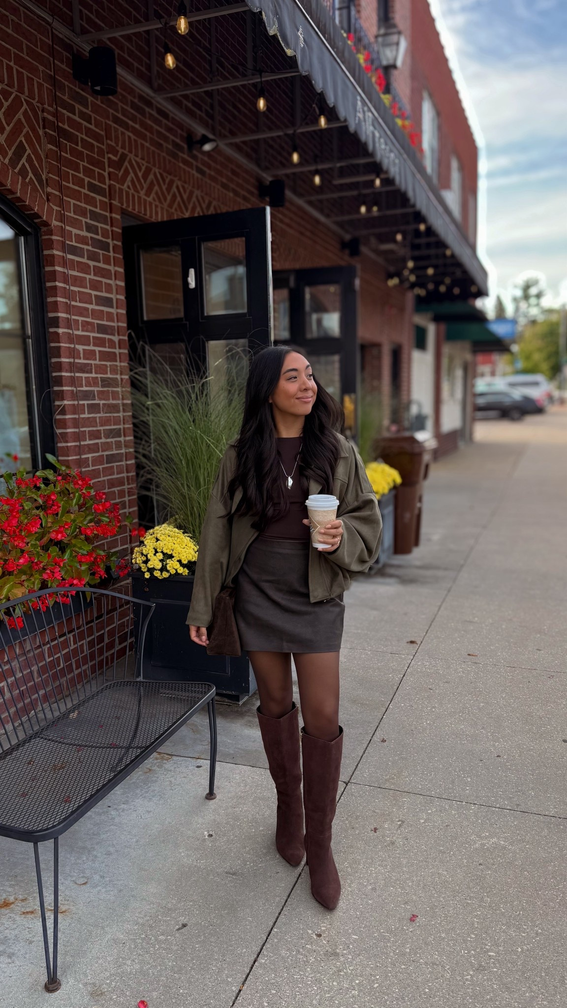 Fall outfit 🤎 wearing S skirt, M jackett

#LTKStyleTip #LTKSeasonal #LTKFindsUnder100