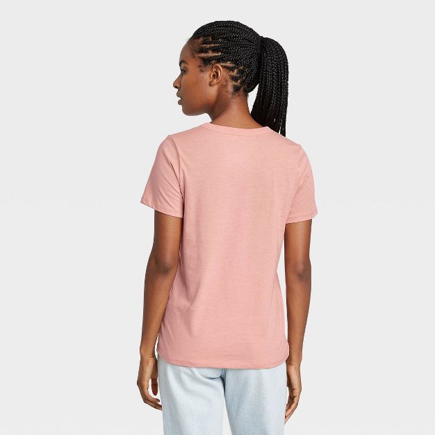Women's Choose Kindness Short Sleeve Graphic T-Shirt - Rose | Target