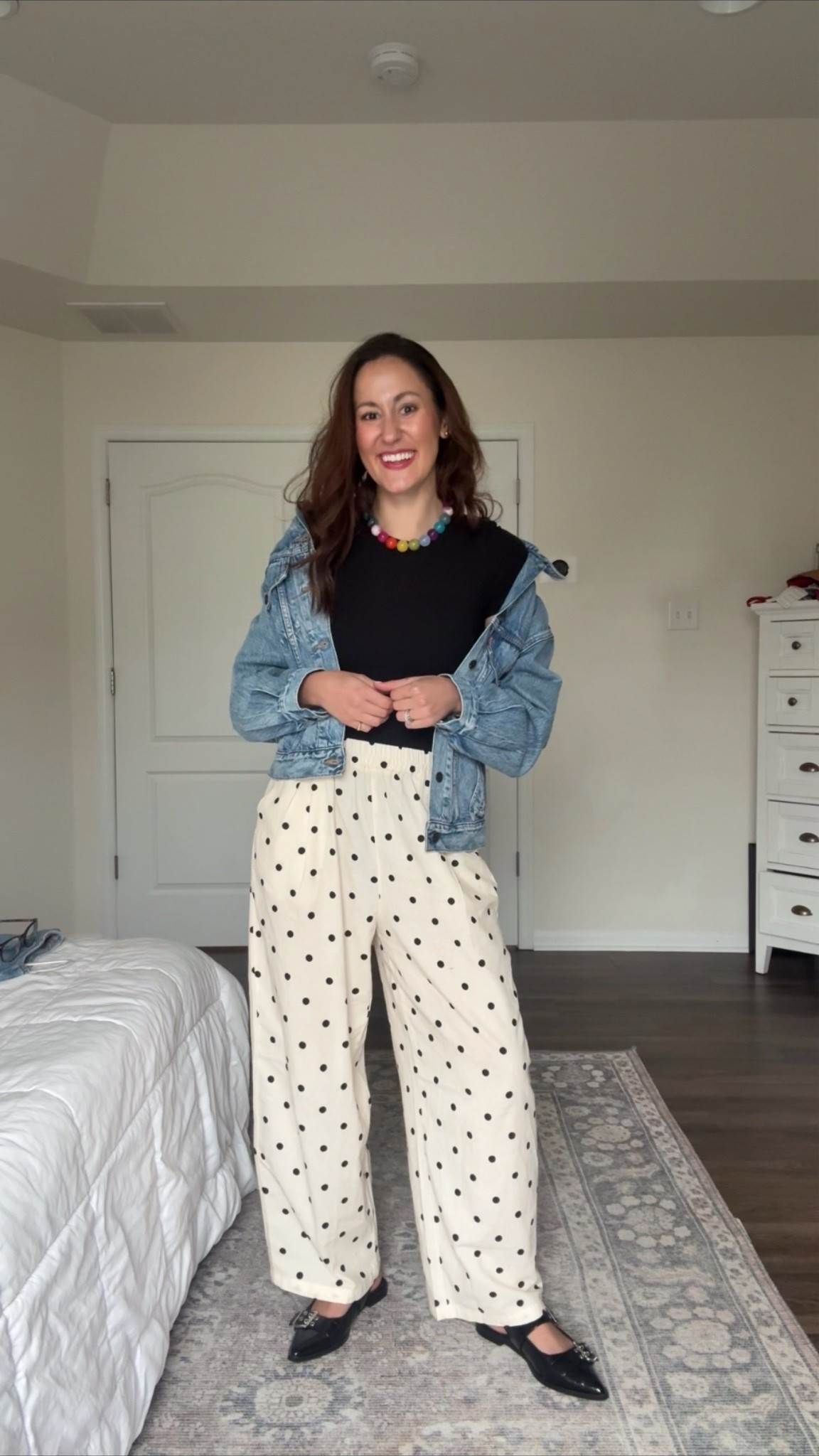 Business casual outfit with polka dot pants - this would make a great teacher outfit for back to school! 🖤

#LTKootd #LTKSeasonal