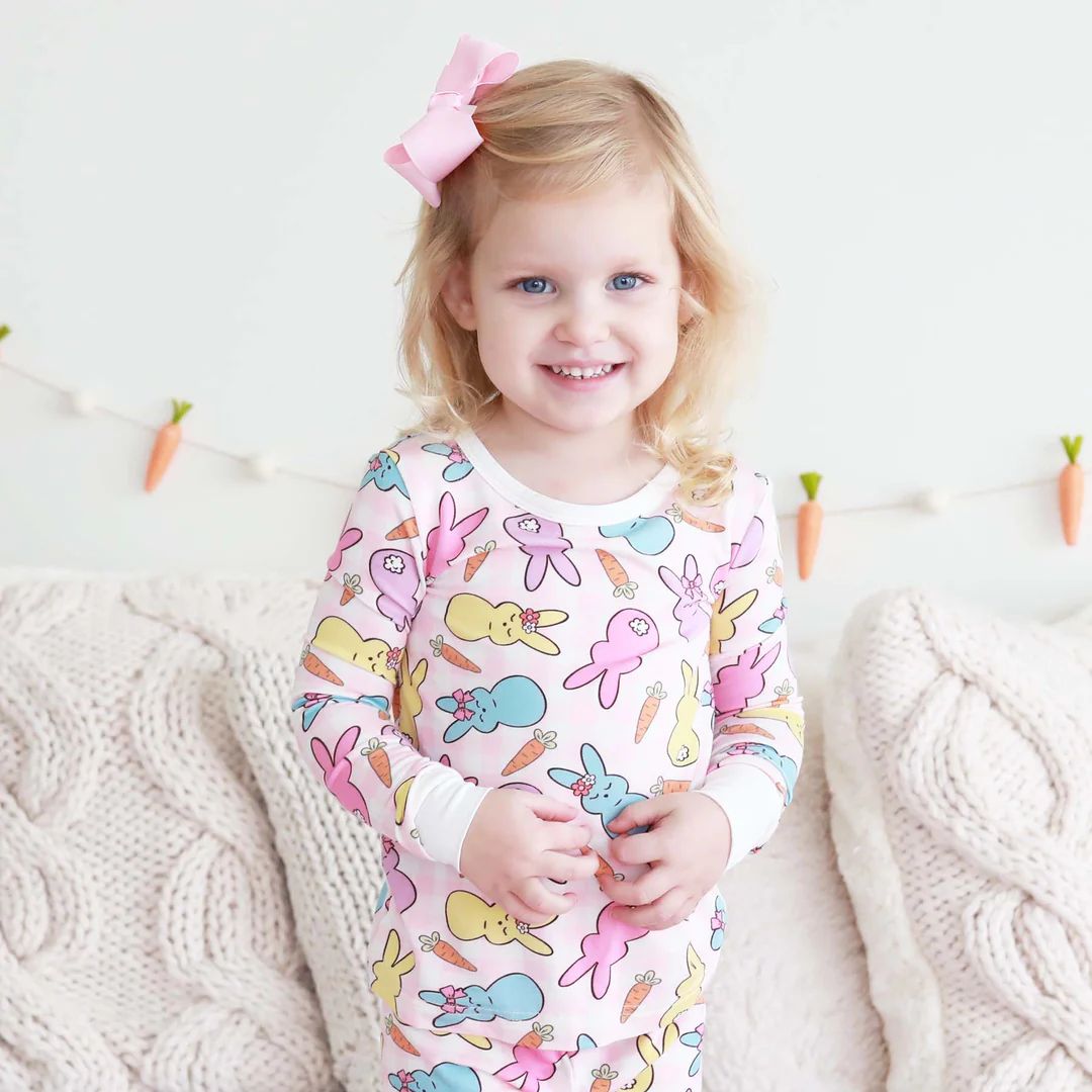 Snuggle Bunny Two Piece Pajama Set | Pink | Caden Lane