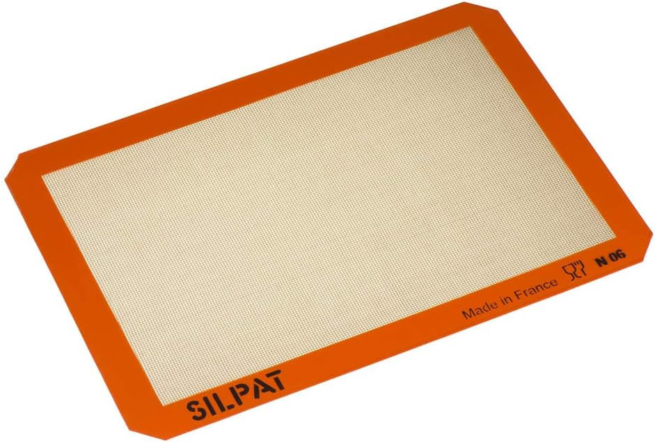 Silpat Premium Non-Stick Silicone Baking Mat, Half Sheet Size, 11-5/8 x 16-1/2 | Amazon (US)