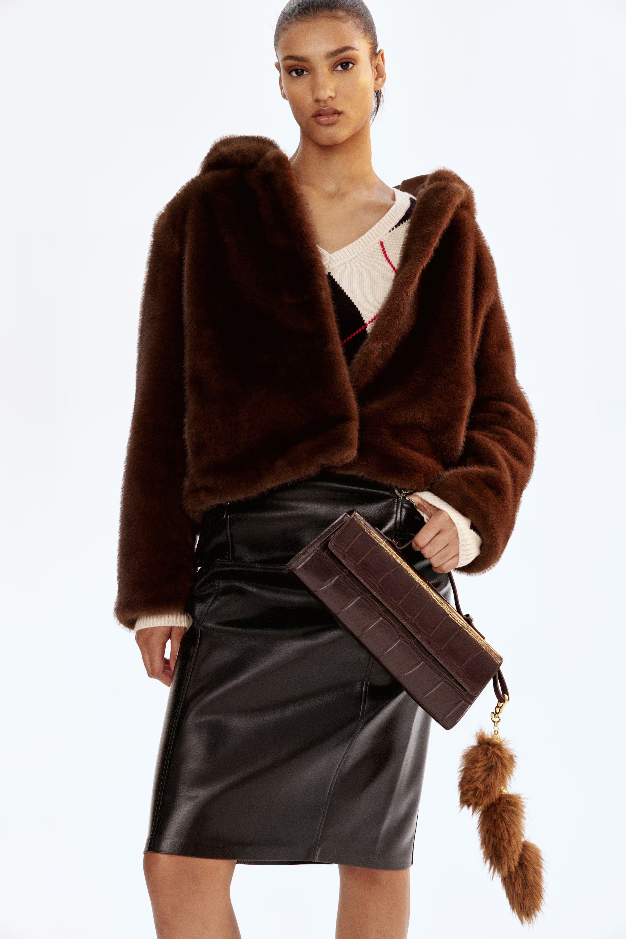 Coated pencil skirt | H&M (UK, MY, IN, SG, PH, TW, HK)