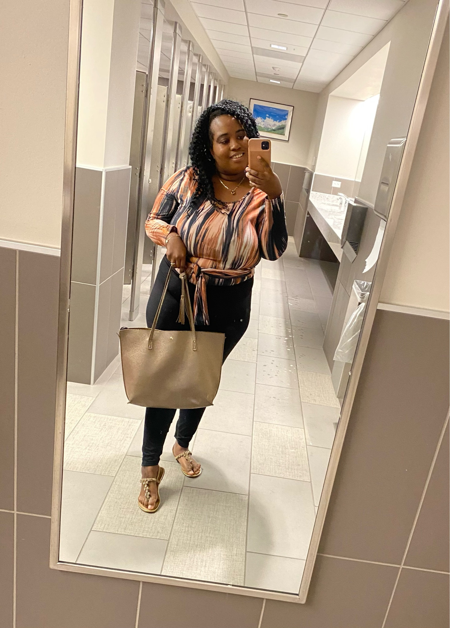 Another day back at the office. This was a really cute workout fit that felt casual but fabulous at the same time. Also, the top is a dress 😍 #Shein

#LTKstyletip #LTKworkwear #LTKsalealert