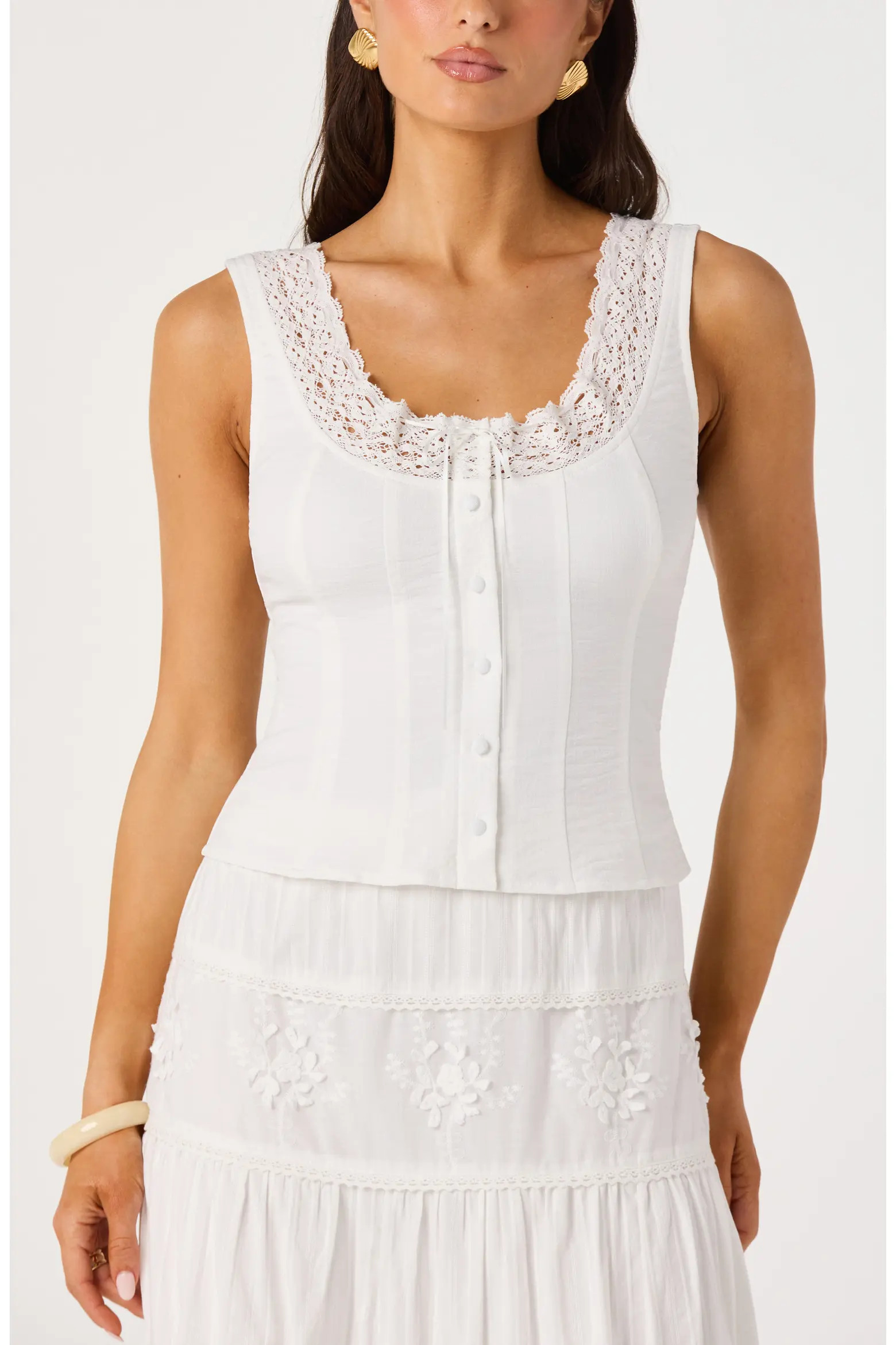 ASTR the Label Victoria Lace Trim Sleeveless Top (Women) | Nordstrom | Nordstrom