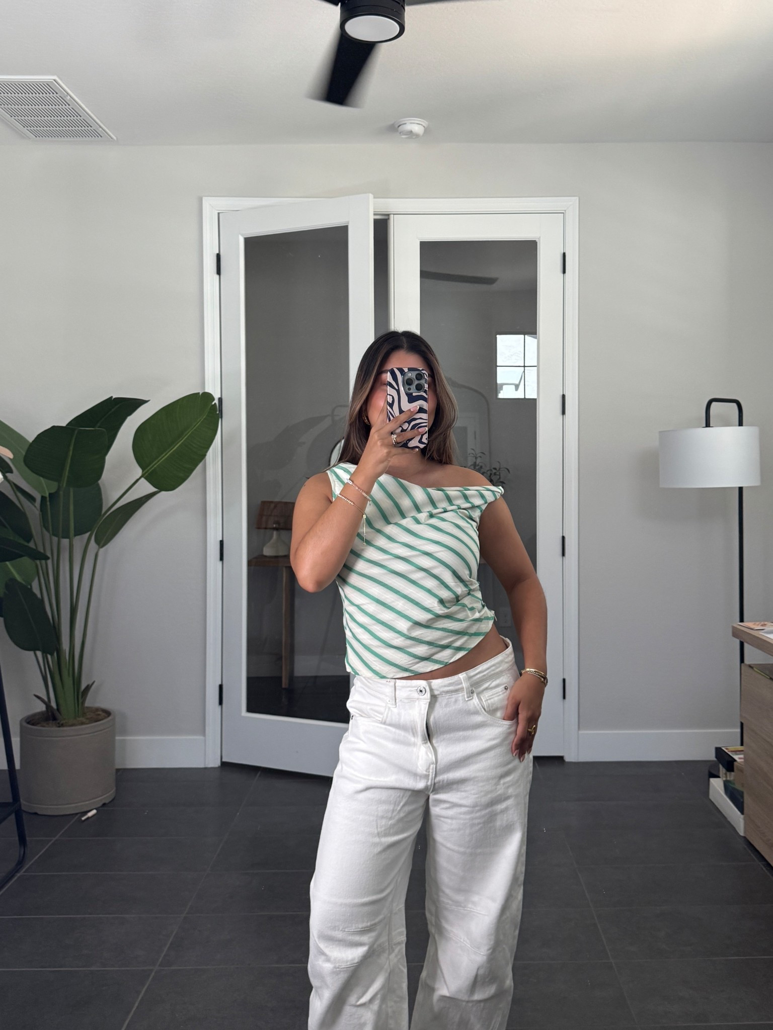 Friday outfit 💚 

#LTKSeasonal #LTKStyleTip