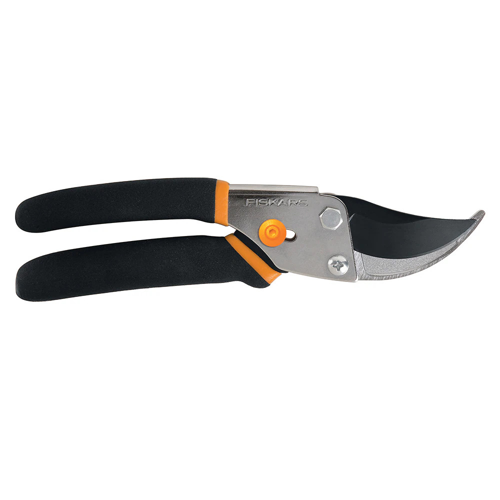 Fiskars Classic Steel Bypass Hand Pruner with Standard handle | 391091-4003 | Lowe's
