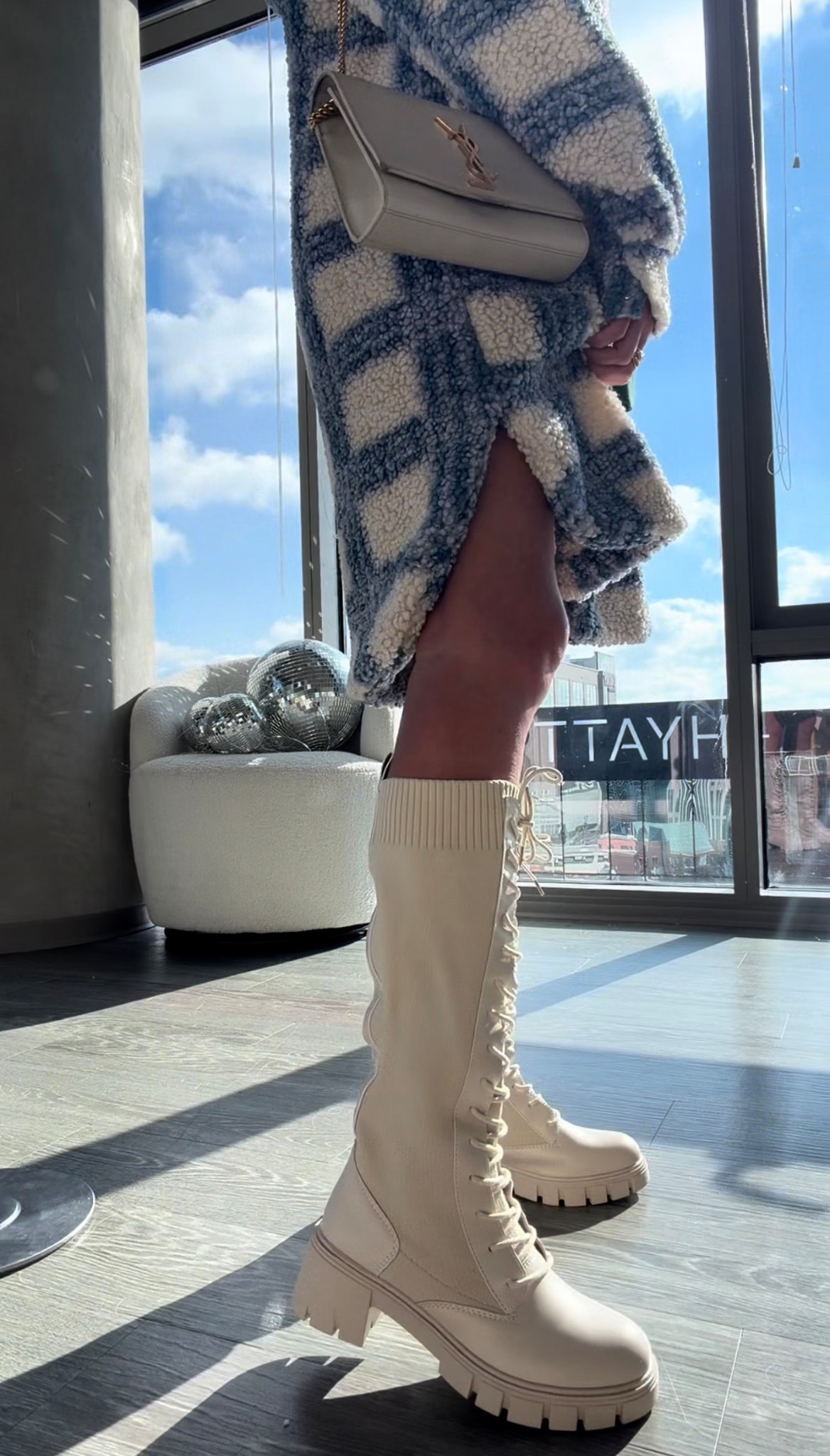 These ivory combat boots are IT. I always want to wear edgier shoes but don’t want to loose my feminine touch and I think these are perfect for that🤍



#LTKdayinmylife #LTKgrwm #LTKootd