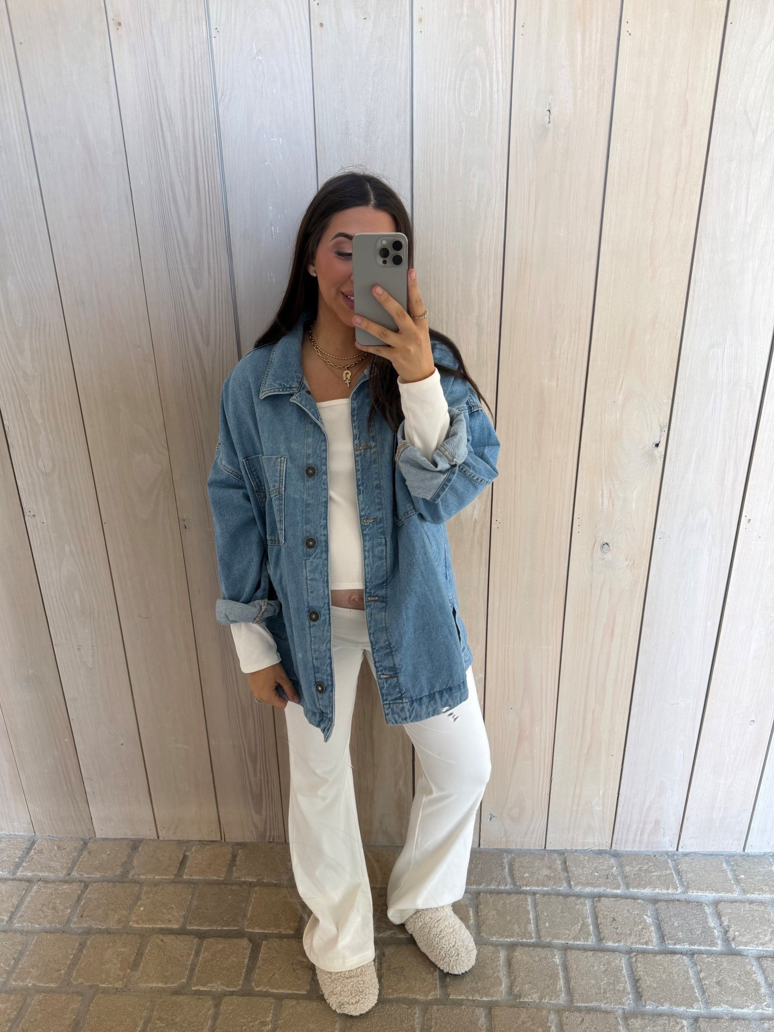 Top: medium
Bottoms: medium
Shaket: medium

Dressupbuttercup.com #dressupbuttercup #dederaad


#LTKGiftGuide #LTKHoliday #LTKSaleAlert