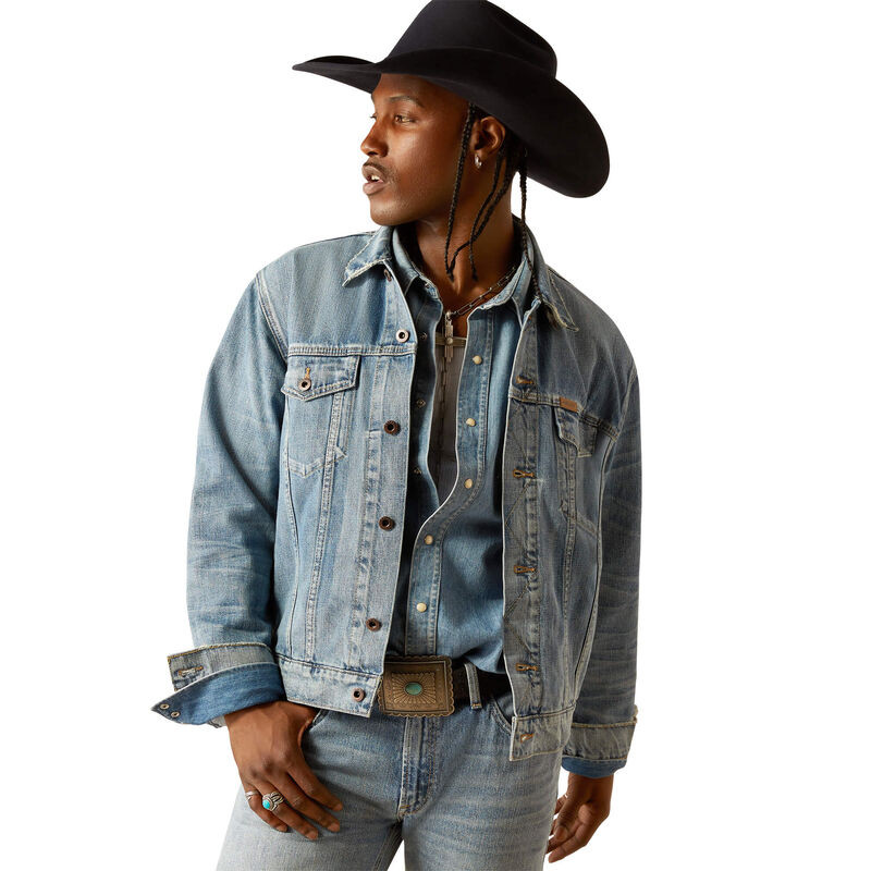 Everybody's Yellowstone Hometown Denim Jacket | Ariat (US)