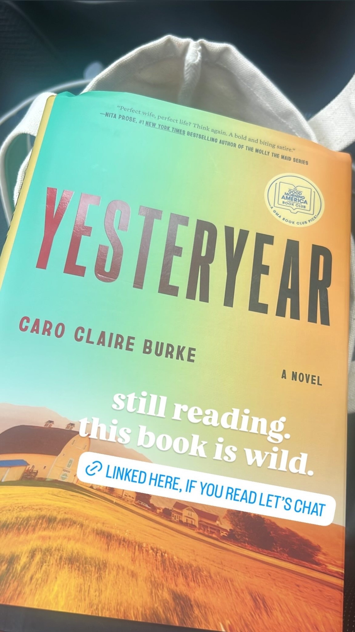 Reading Update 📚 
… this book is wild! Who else ks reading?

