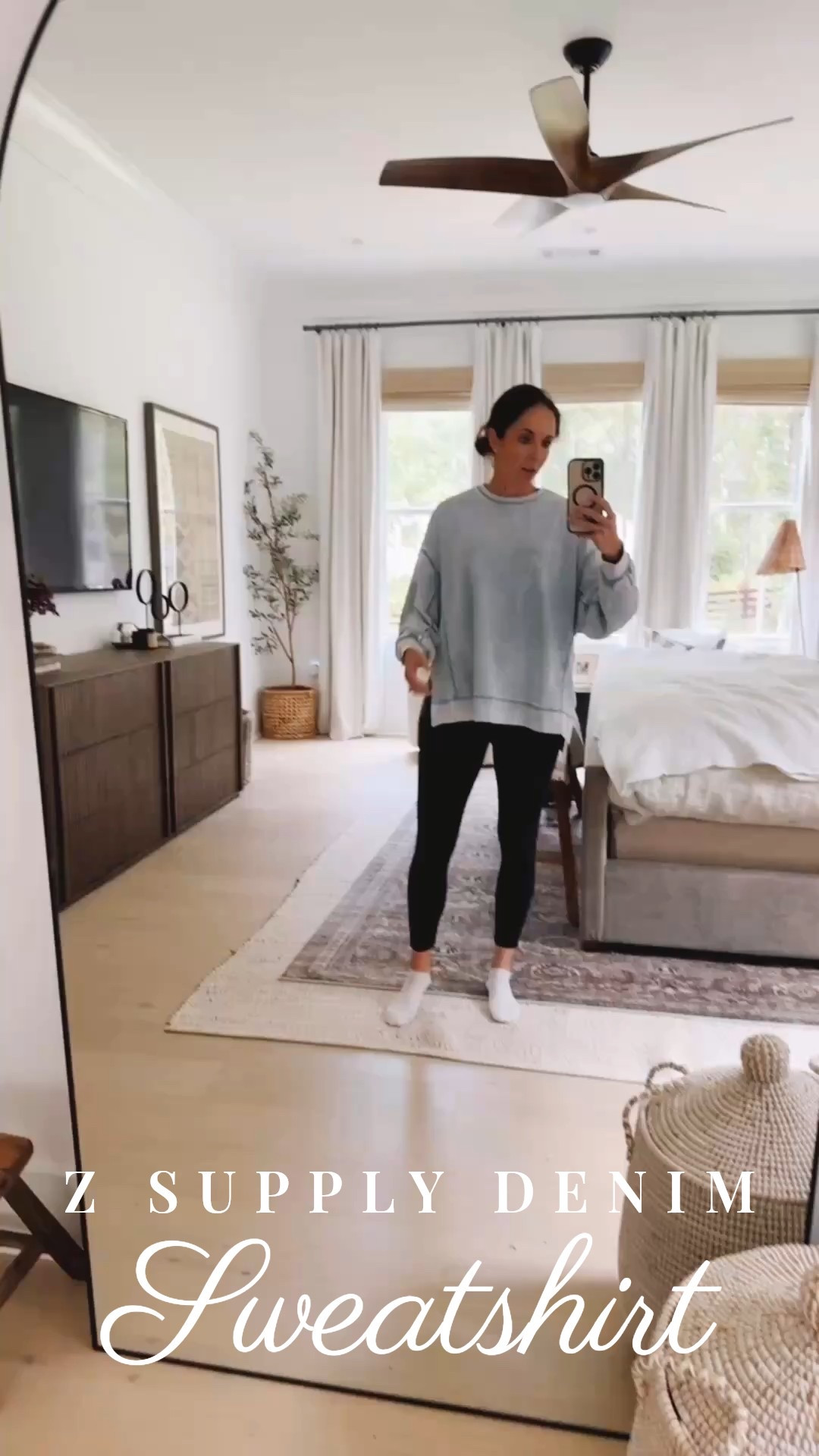 This Z Supply denim sweatshirt is a wardrobe Fall staple!! I will be living in this- it’s such a perfect length and oh so cozy 🤍🍂

#LTKStyleTip #LTKHome