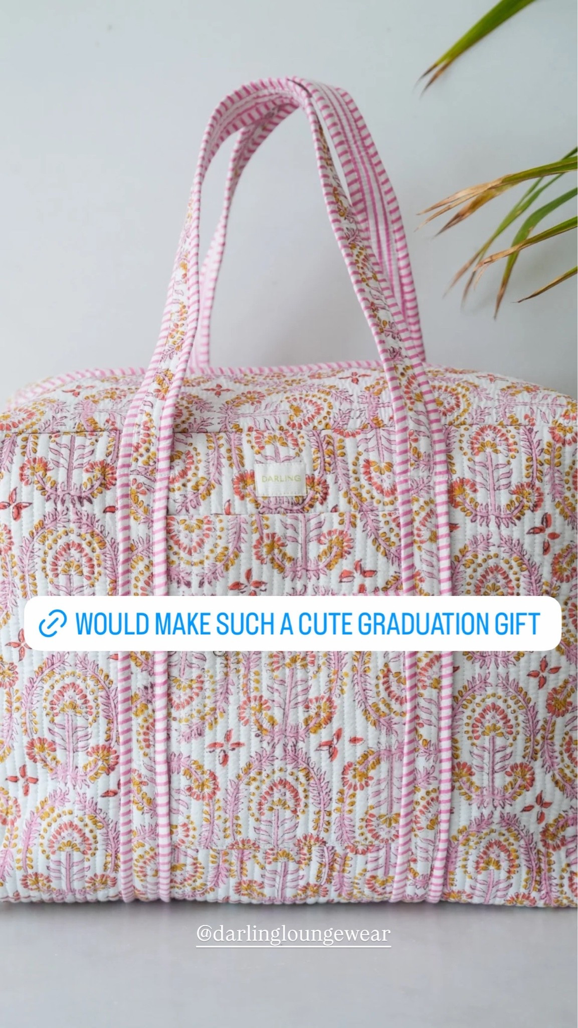 cutest bag !!!! This would make a great graduation gift !!

#LTKTravel