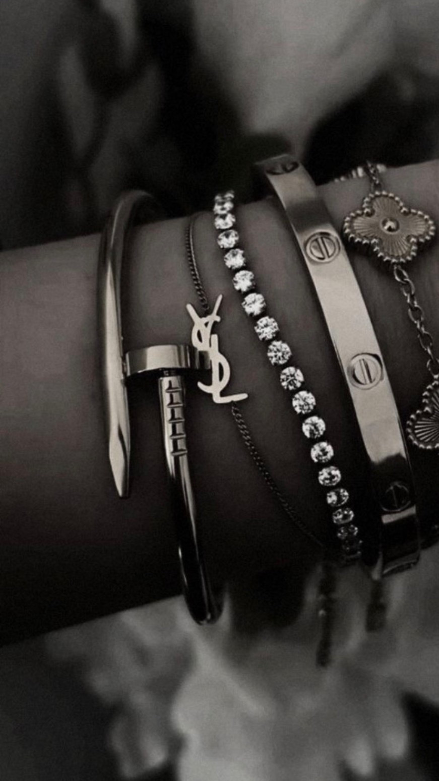 Arm candy 🤎

#bracelet #dupe #silver #gold #jewelry Ysl Celine Gucci Louis Vuitton 

#LTKFindsUnder50 #LTKFindsUnder100 #LTKootd