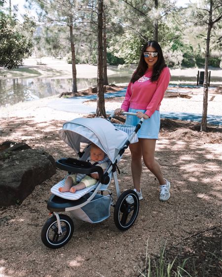 The best jogger stroller! It’s safe, it’s durable, it’s comfortable, and it’s pretty! Also it’s an amazing price point🤌🏼 10/10 recommend!

Baby find, stroller, workout, fitness

#LTKSeasonal #LTKbaby #LTKfamily