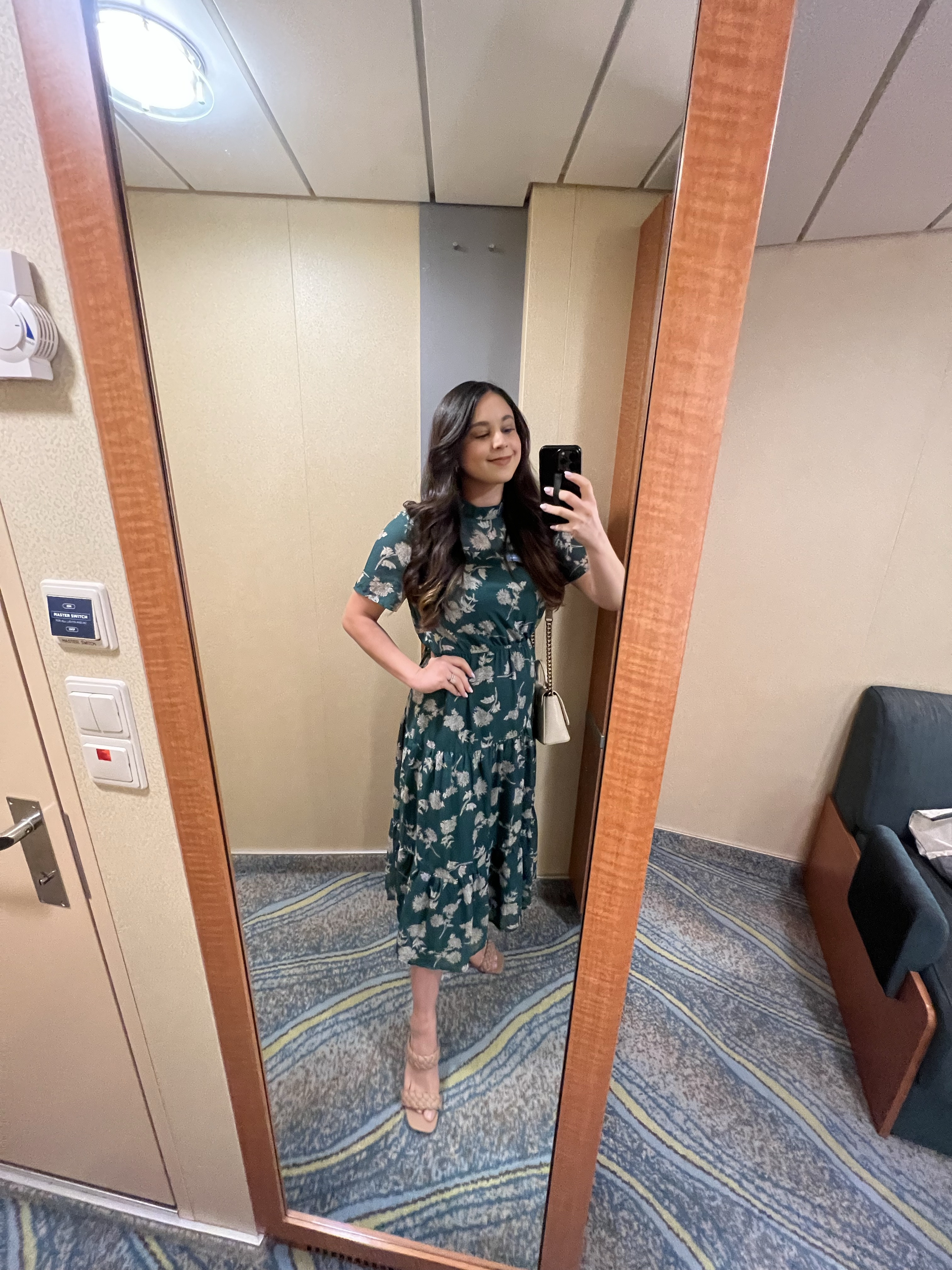 I always stock up on Lulus during a sale. 25% off sitewide for #blackfriday ! #lulus #dress #sale #officeattire #workwear

#LTKCyberWeek #LTKStyleTip #LTKFindsUnder100