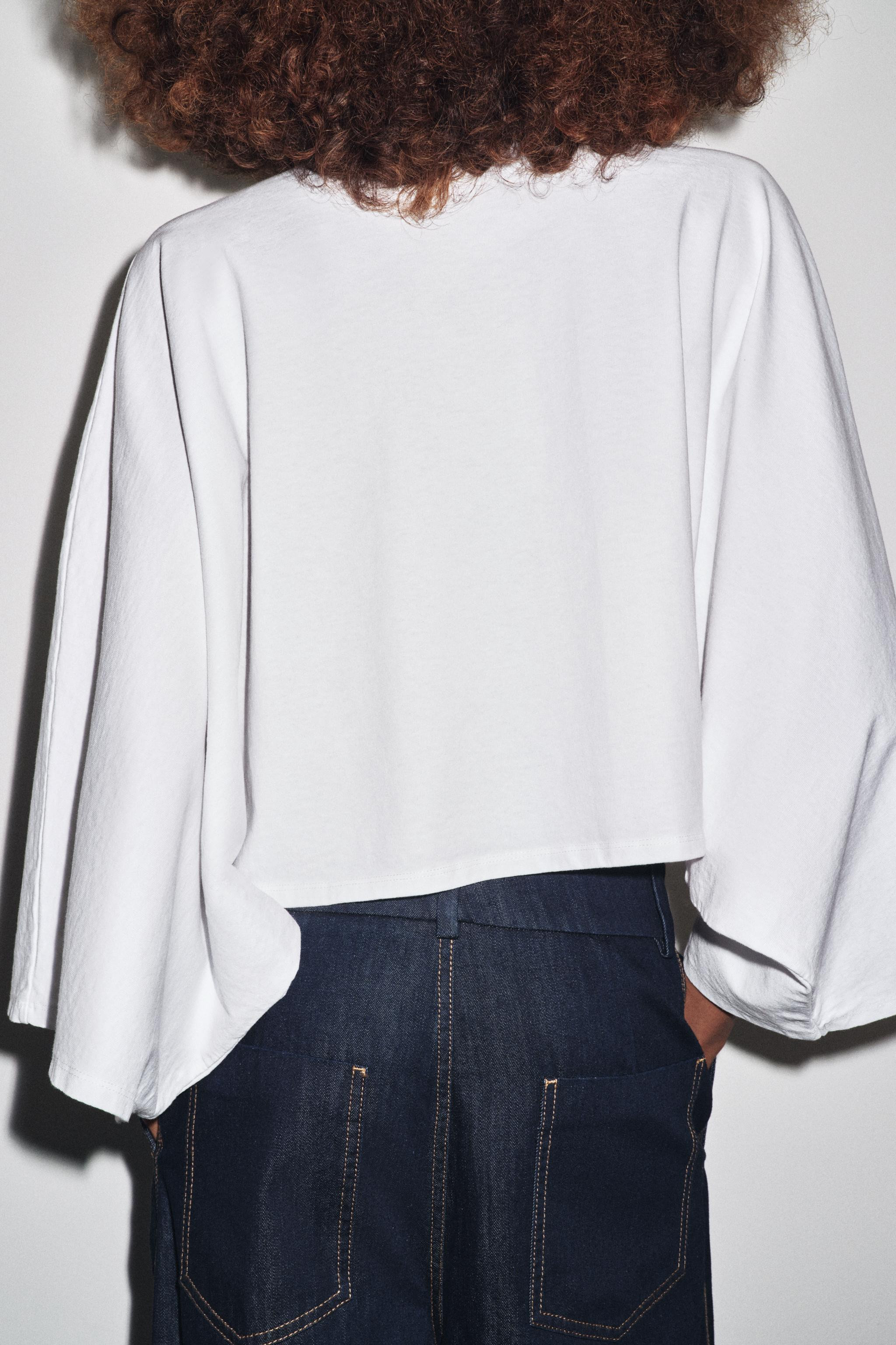 CAPE T-SHIRT | Zara US