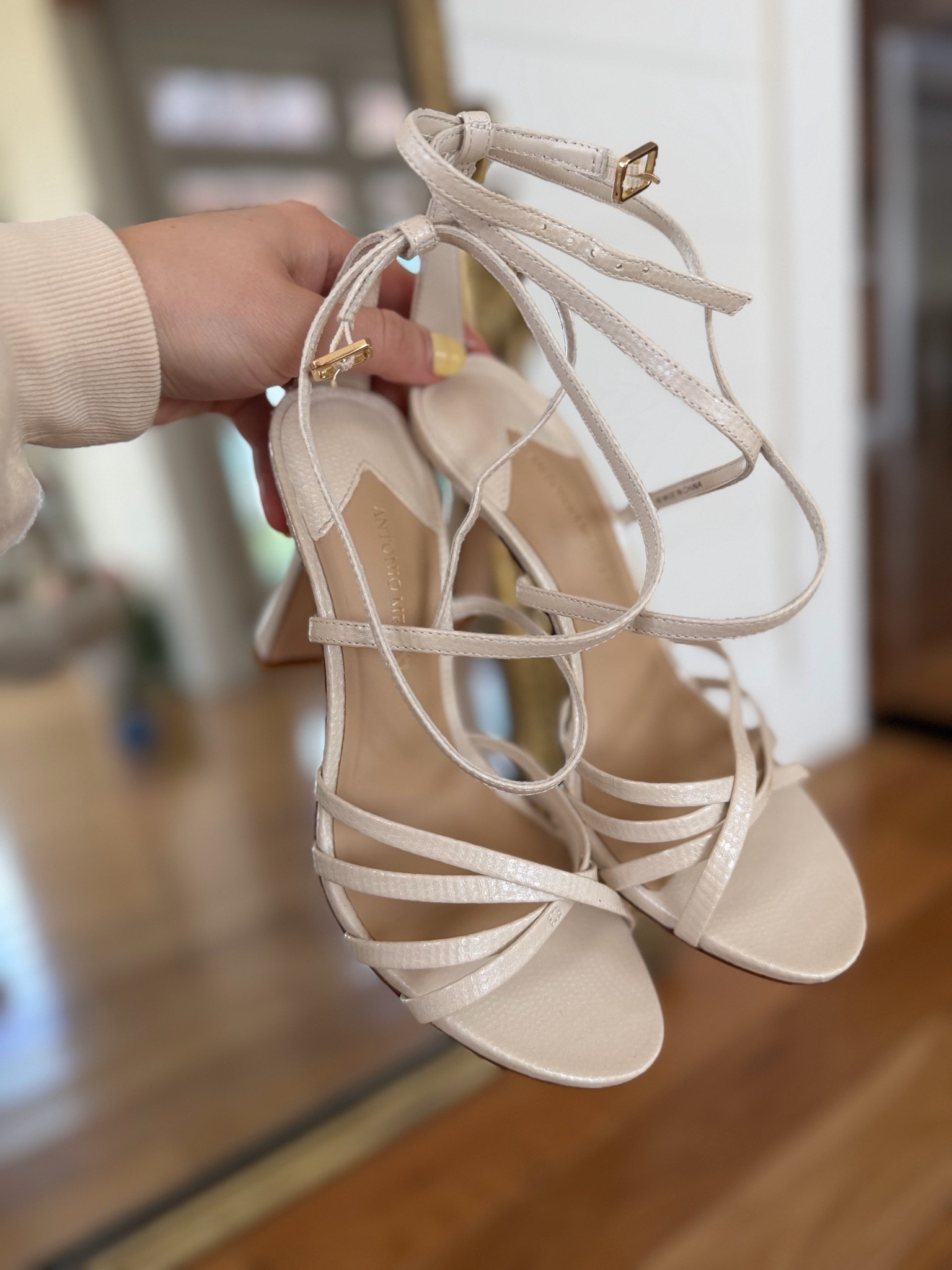 I needed a pair of neutral dainty heels for upcoming cruises and 🤌🏼🤌🏼

#LTKmorningroutine #LTKdayinmylife #LTKootd