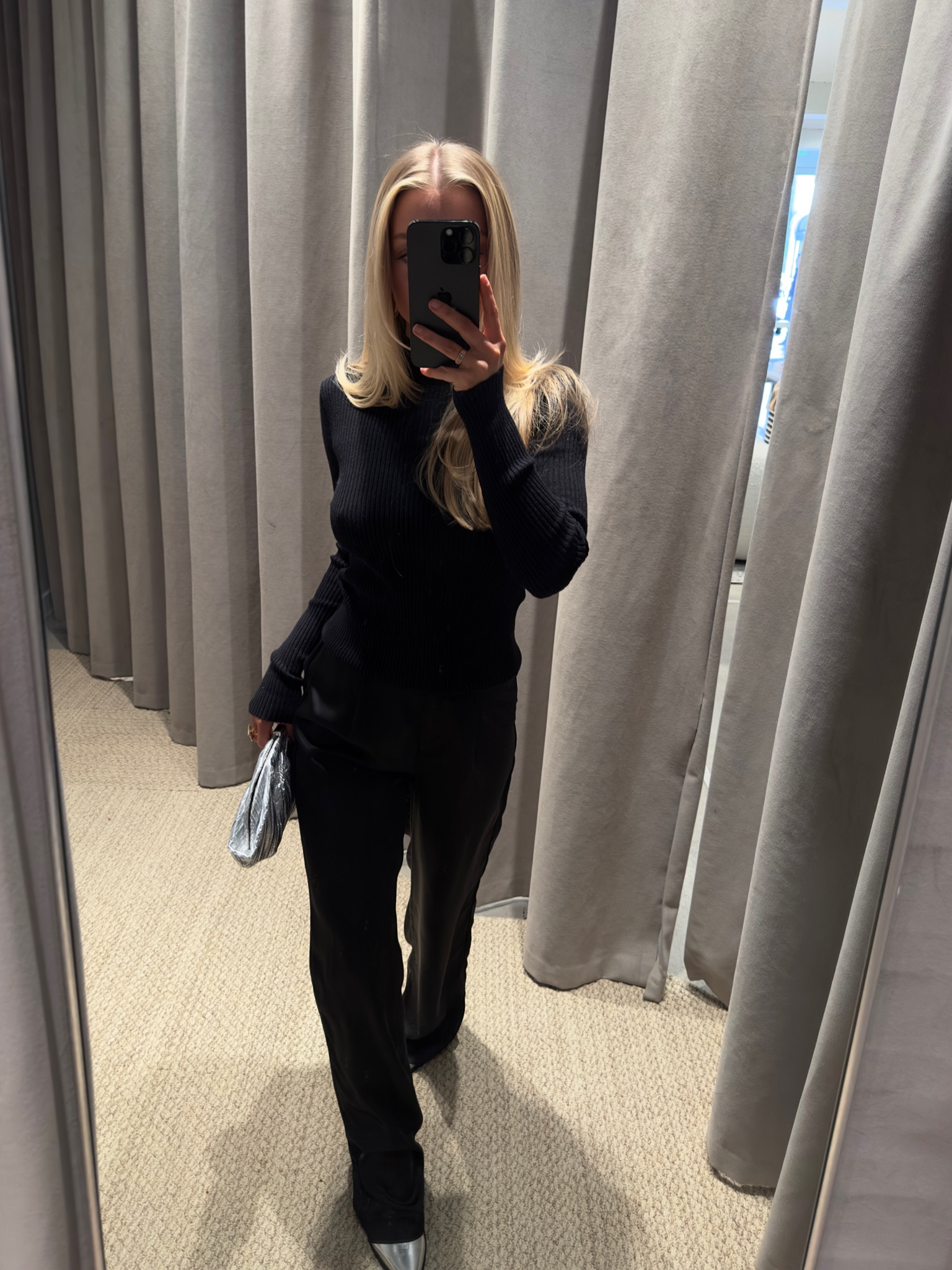 all black never fails 🤍 #allblack #datenight

#LTKfindsunder100 #LTKsalealert #LTKstyletip