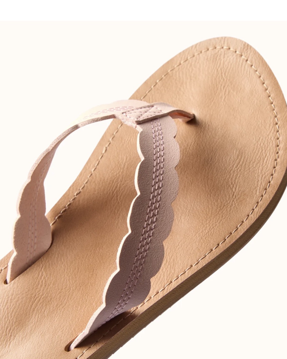 NEED!!!!! @reef

#LTKActive #LTKgrwm #LTKSeasonal