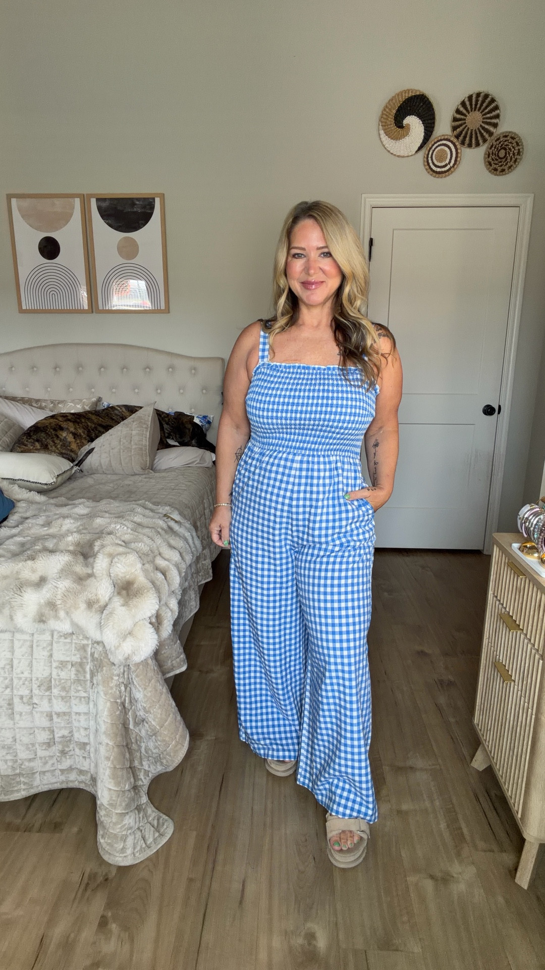 Size large 

#LTKMidsize #LTKPetite #LTKOver40